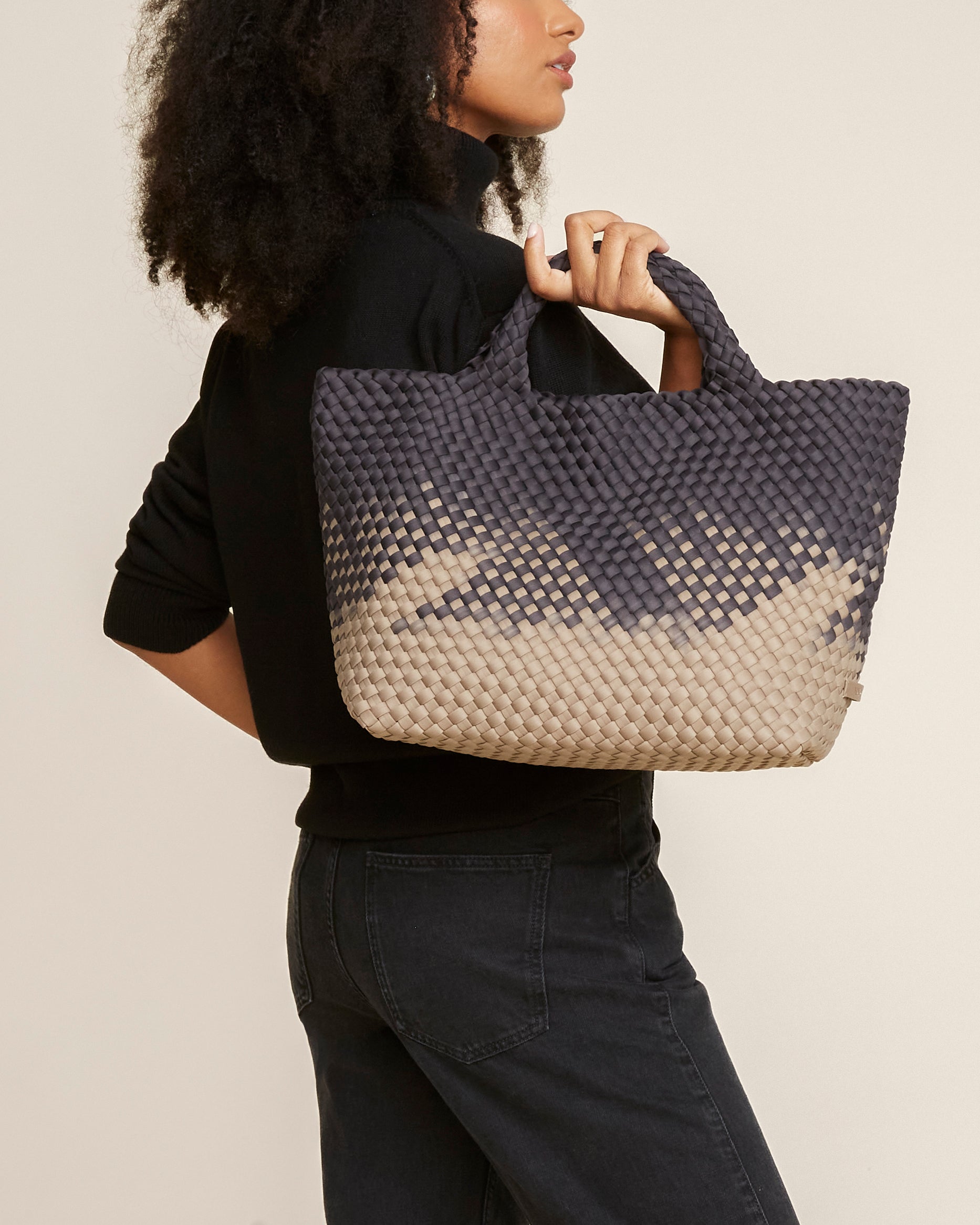 St. Barths Medium Tote Graphic Ombre | Mahal | Pouch