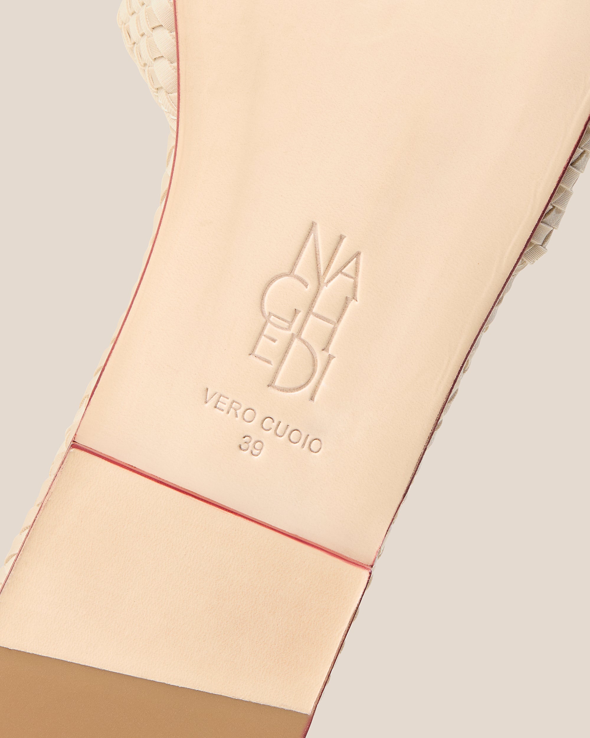 St. Barths Slide in Ecru | Sole