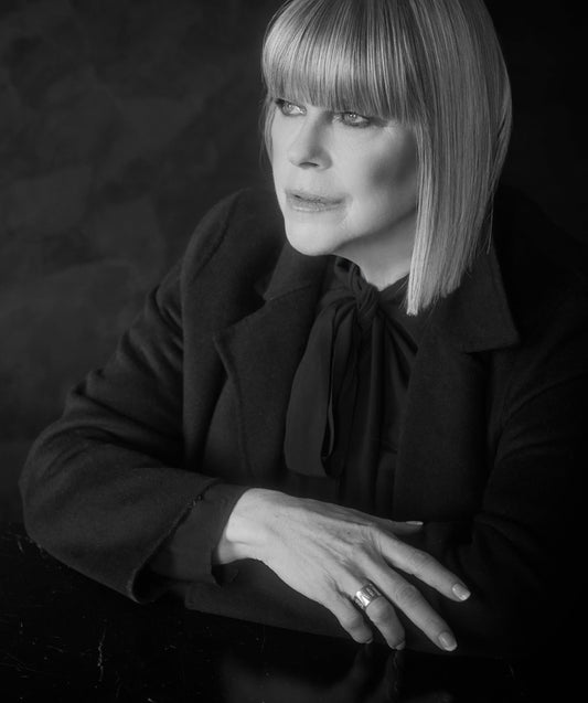 IN CONVERSATION WITH MELODY WEIR