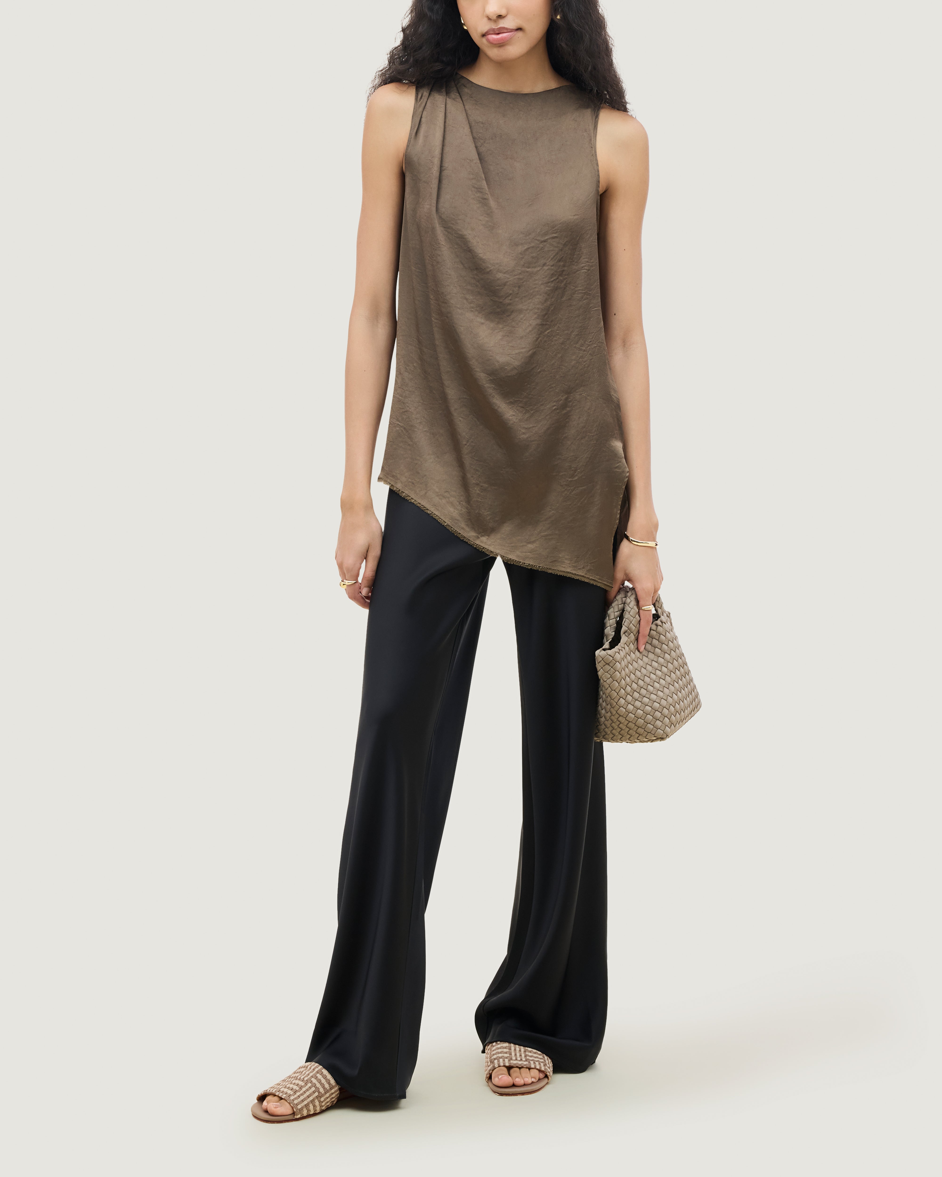 The Cairo Slide in Chalk shown on model.