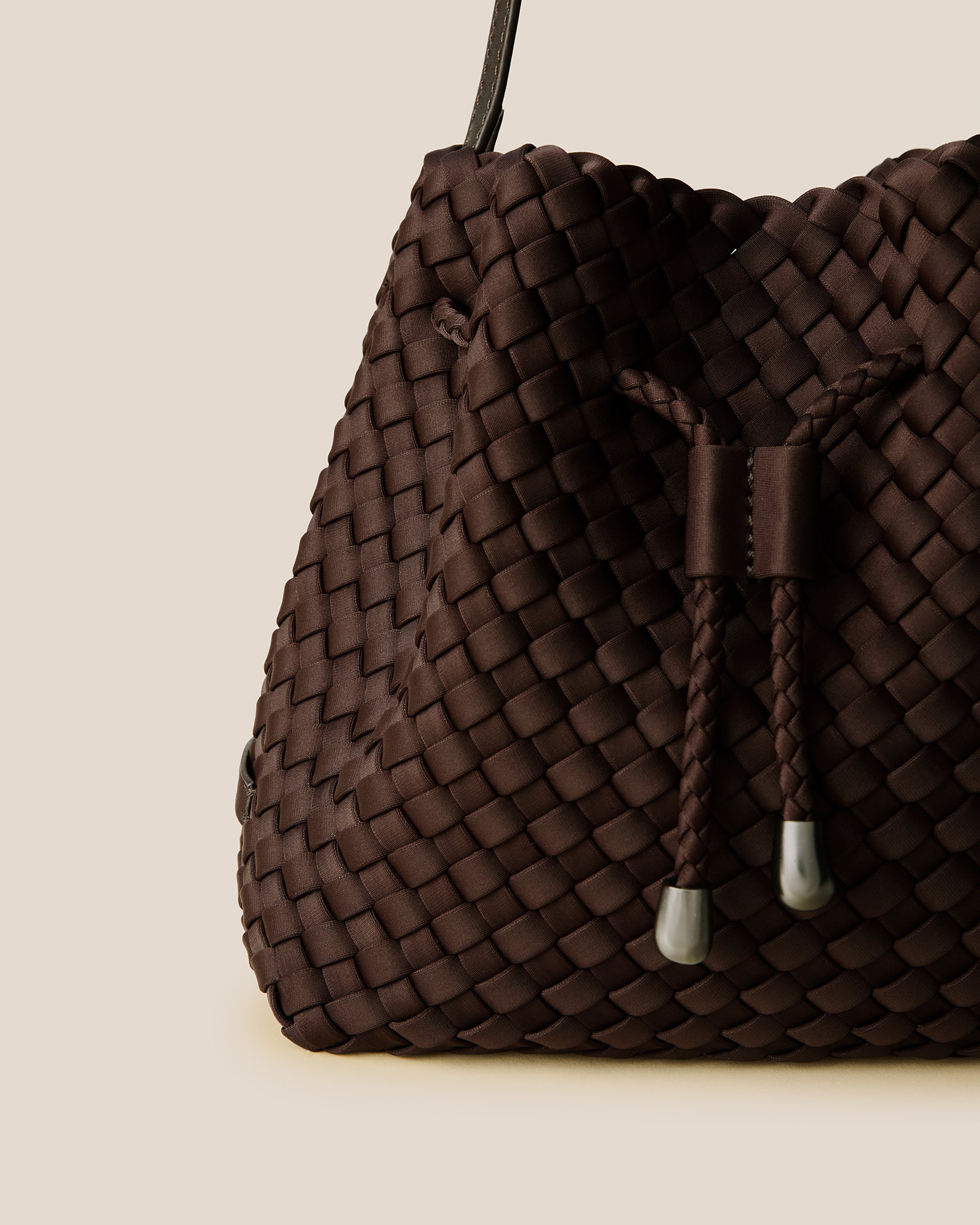 バッグ herlipto Cherry Bucket Bag Dark Brown バッグ herlipto Cherry Bucket Bag Dark Brown Leather Bucket