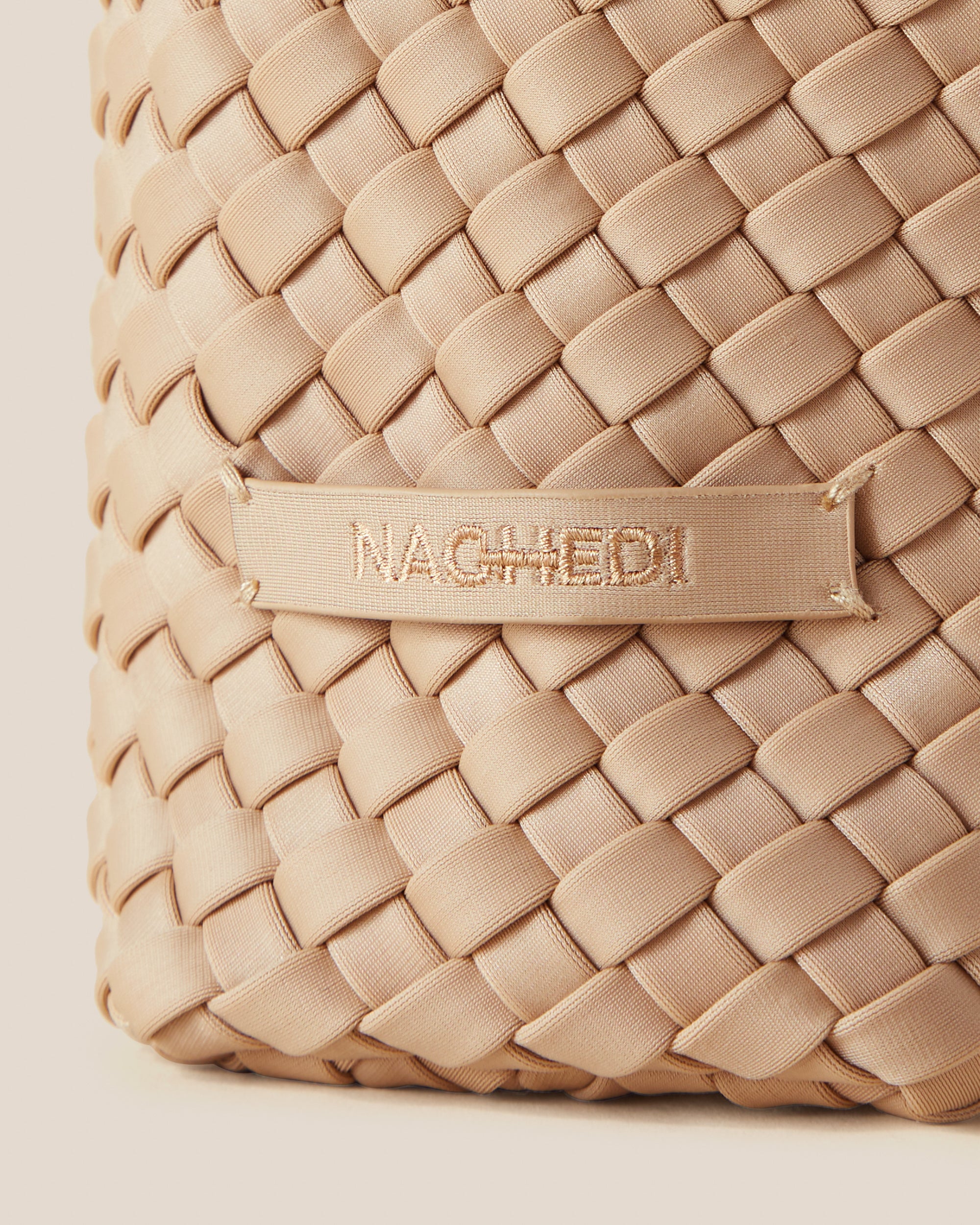 Havana Clutch in Camel | Logo Detail (deprecated)