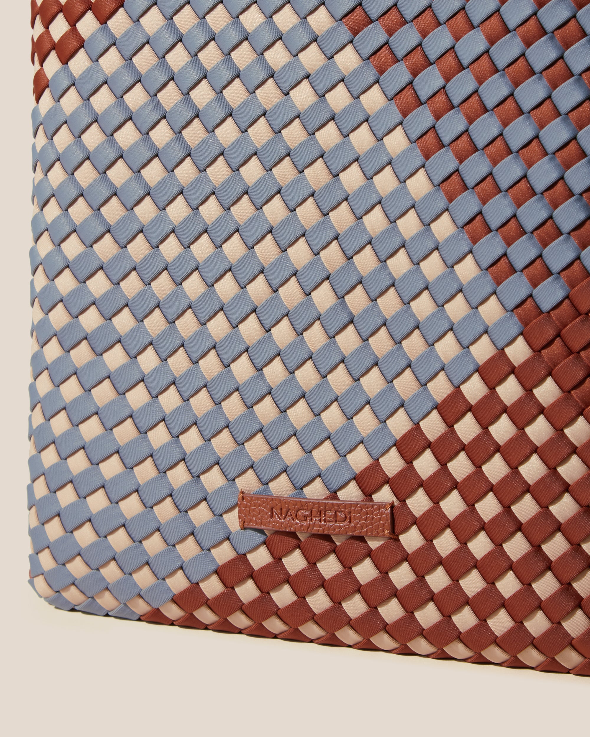 Havana Large Tote Graphic Geo in Taos | Detail