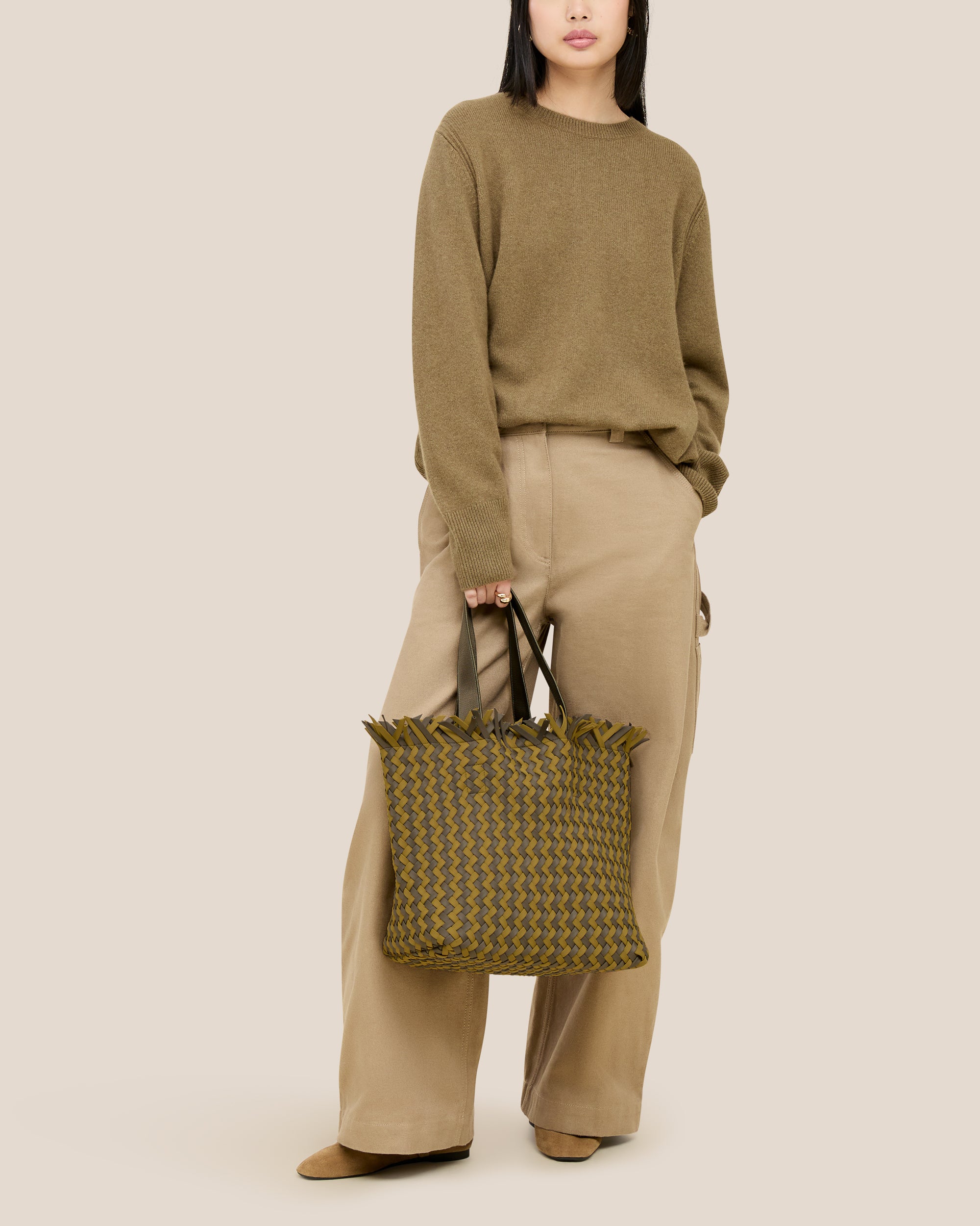 Havana Medium Tote Basketweave in Palma | On Model Full Body
