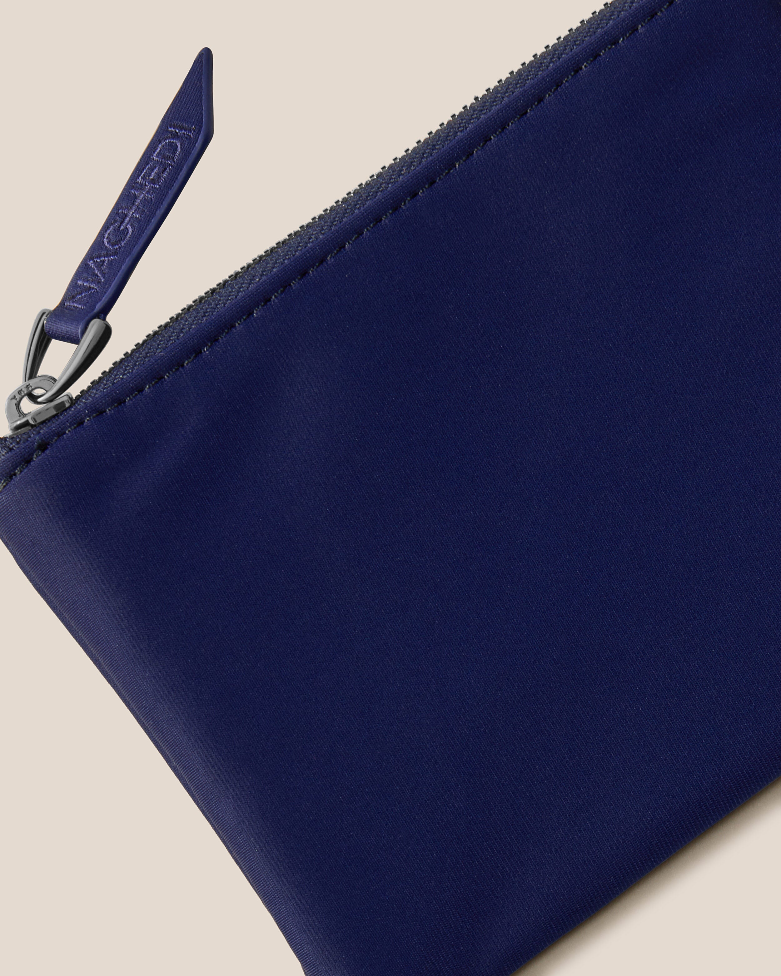 Close-up of included coordinating neoprene zippered pouch.