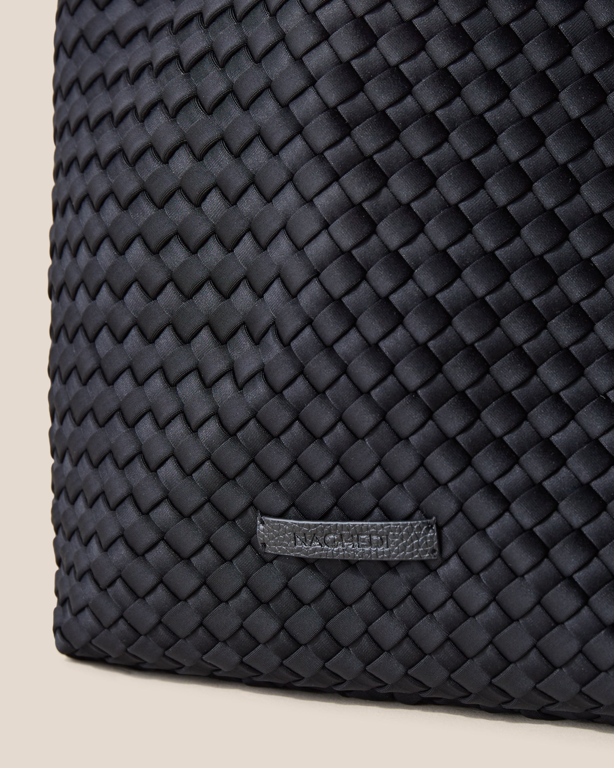 Havana Travel Tote in Onyx | Detail
