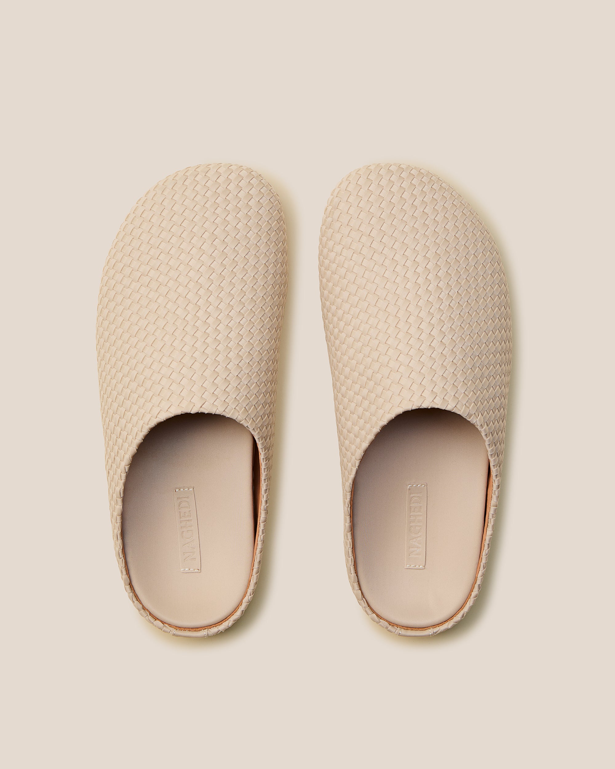 Hudson Clog in Ecru | Pair
