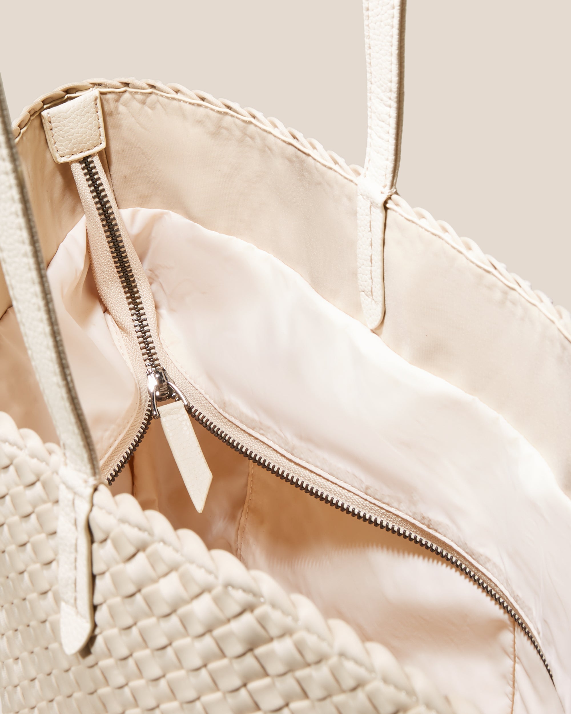 Jetsetter Small Tote in Ecru | Interior