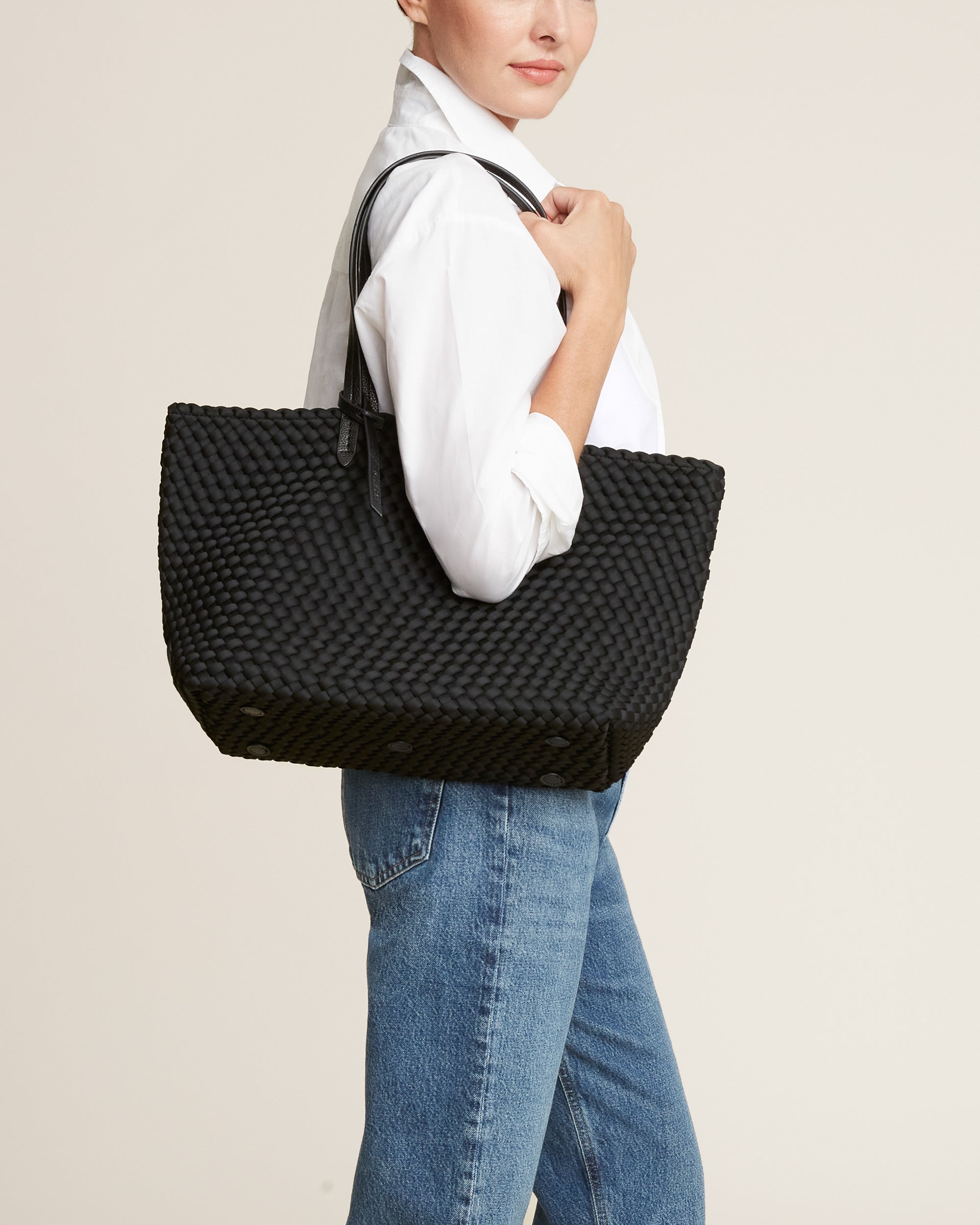 Jetsetter Small Tote | Onyx