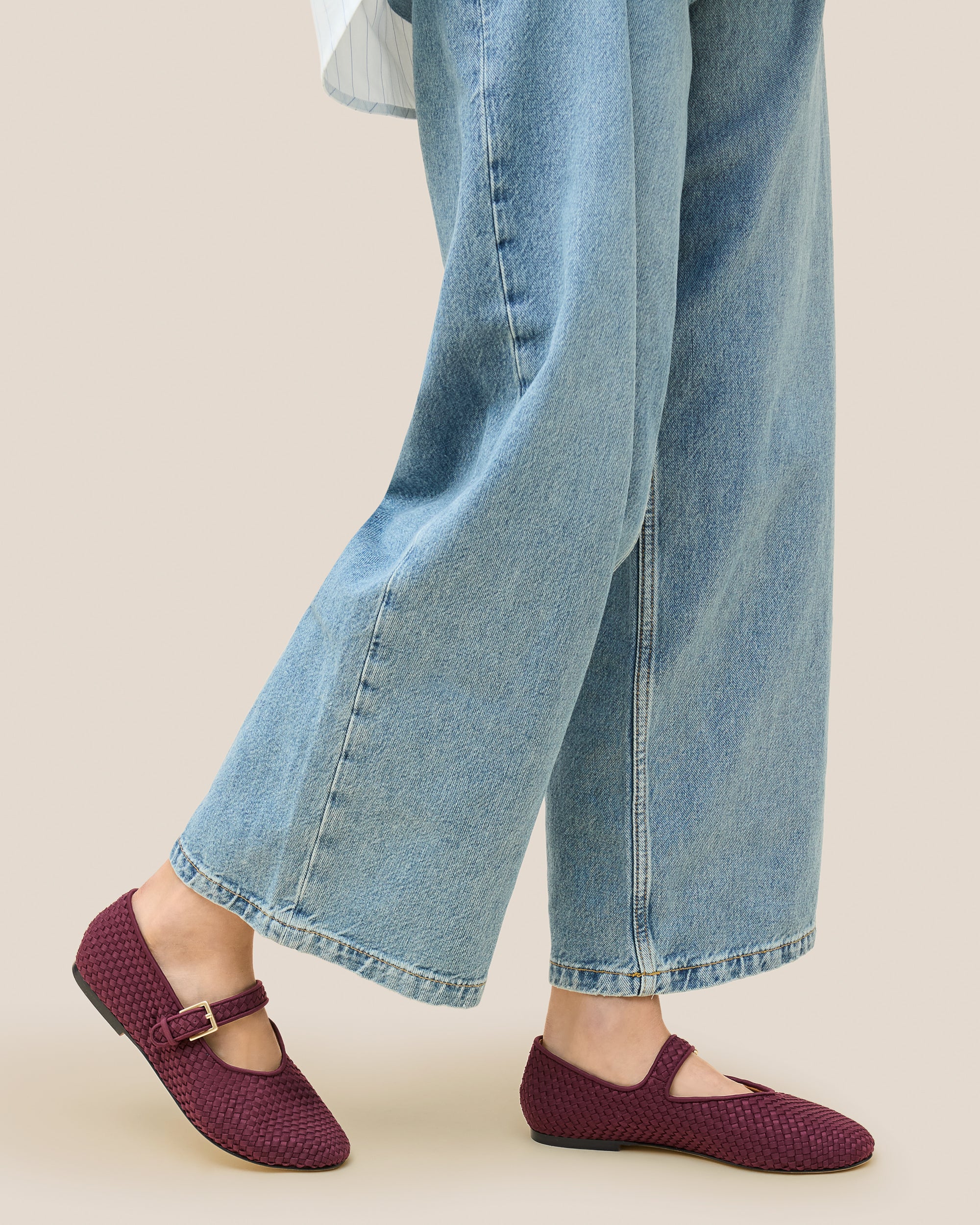 Marais Mary Jane Flats in Bordeaux shown on model.