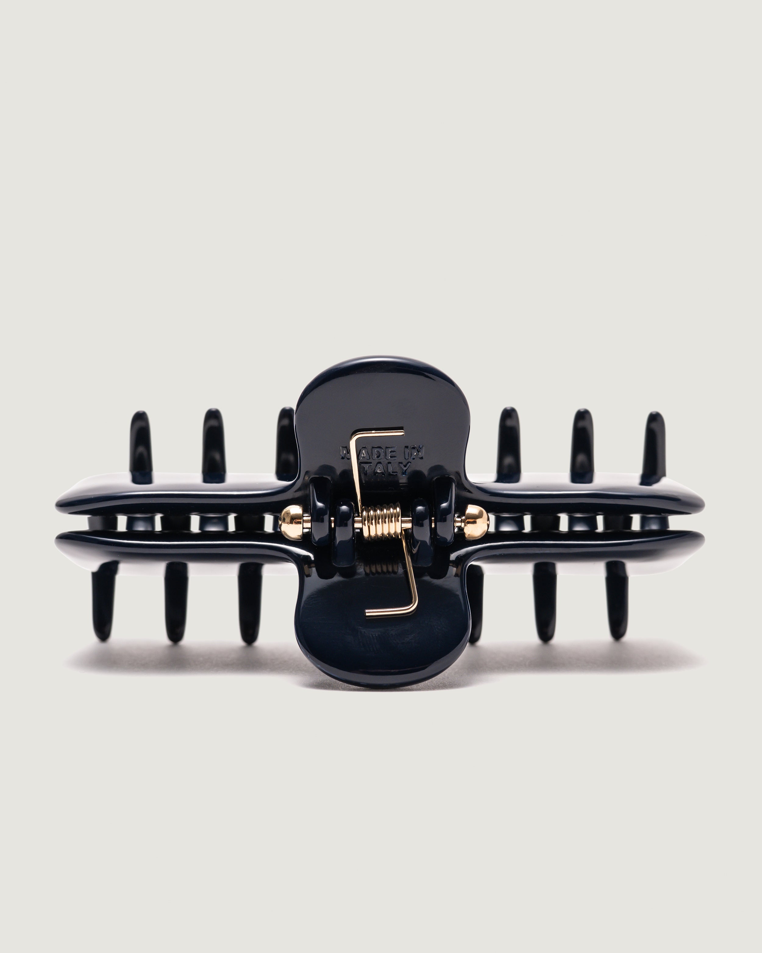 Color - UNDO Hairware No. 4 Claw Clip