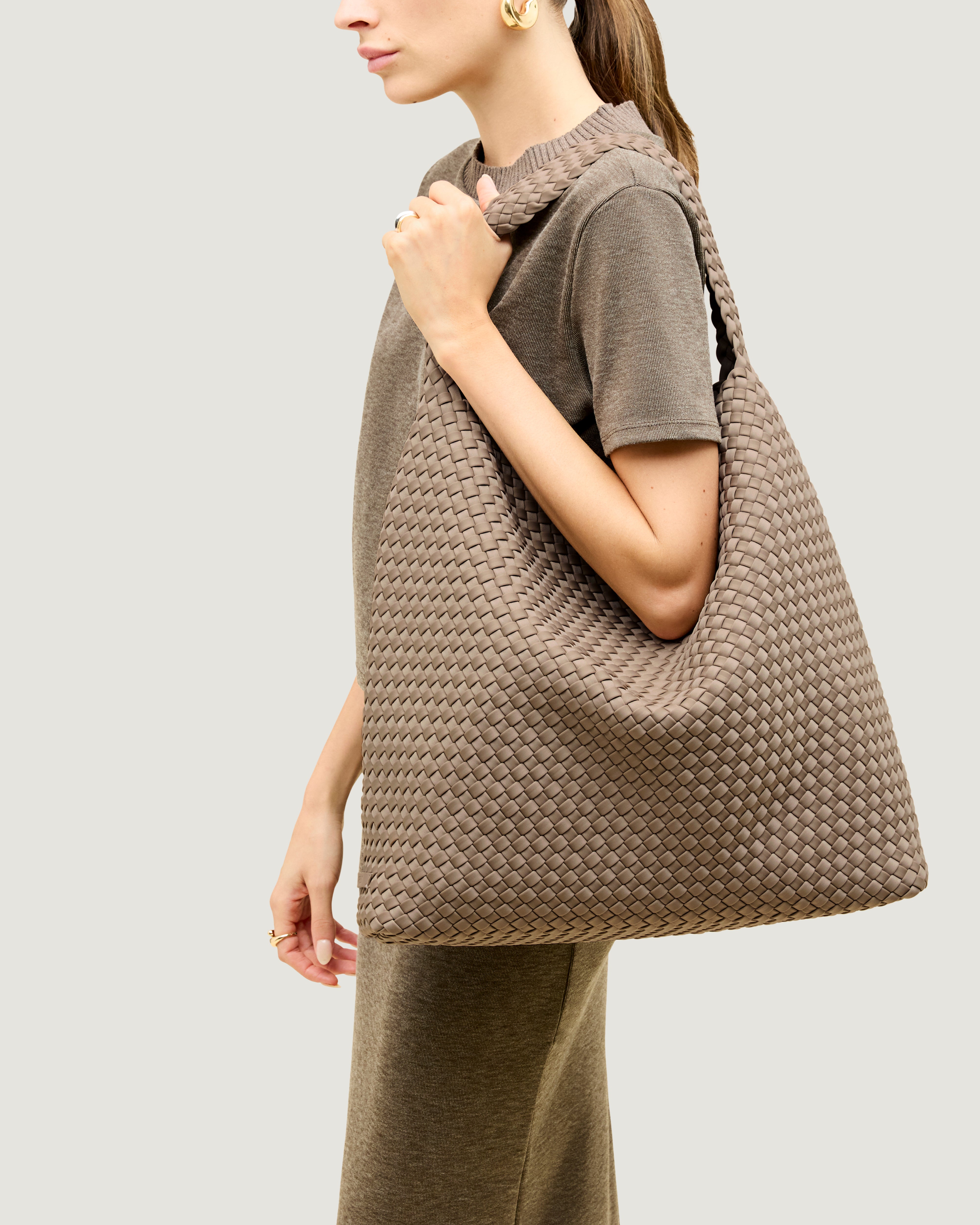 Nomad Large Hobo | Cashmere