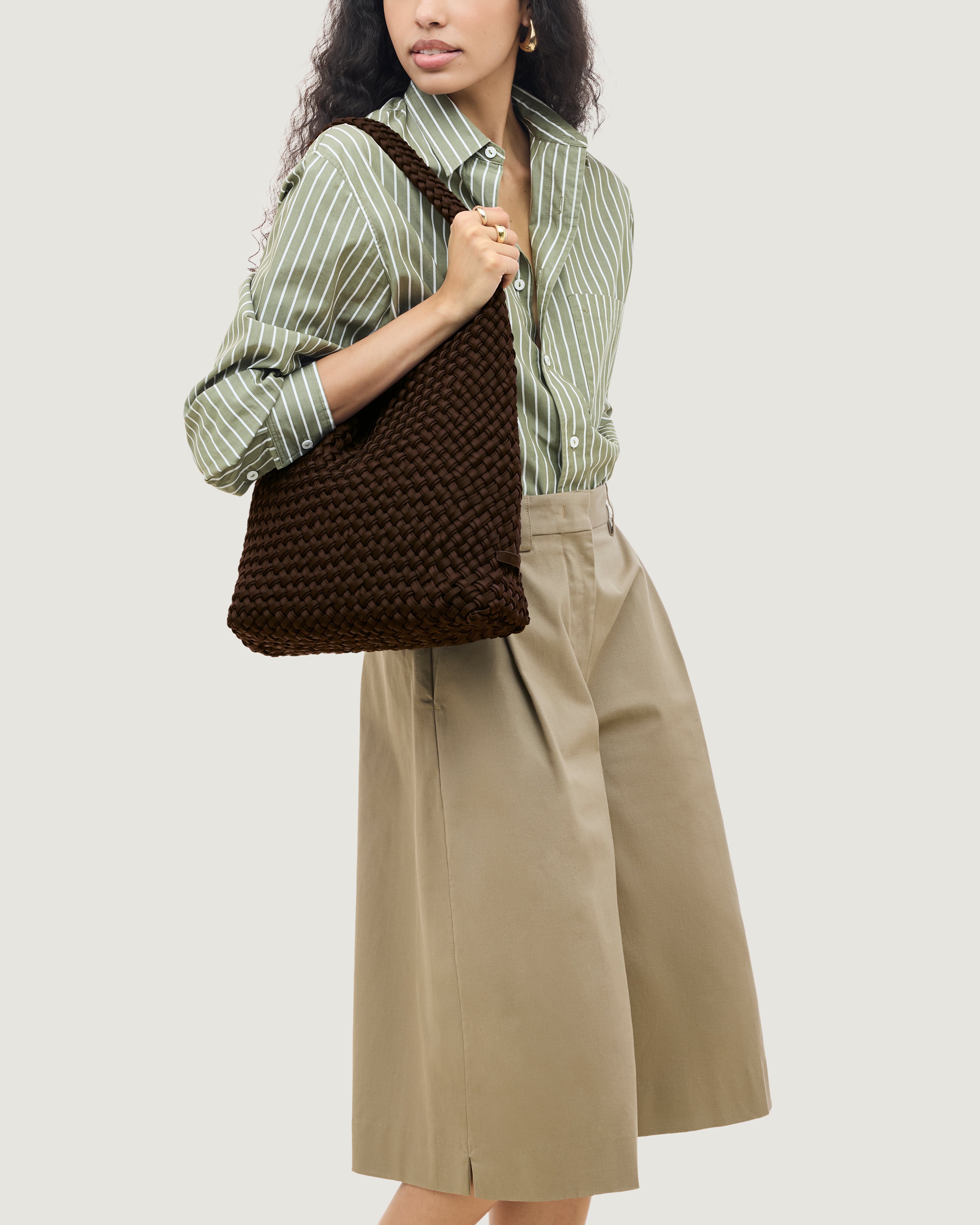 NAGHEDI Nomad Medium Hobo バッグ ブラウン Nomad Medium Hobo Double Weave | Chocolate