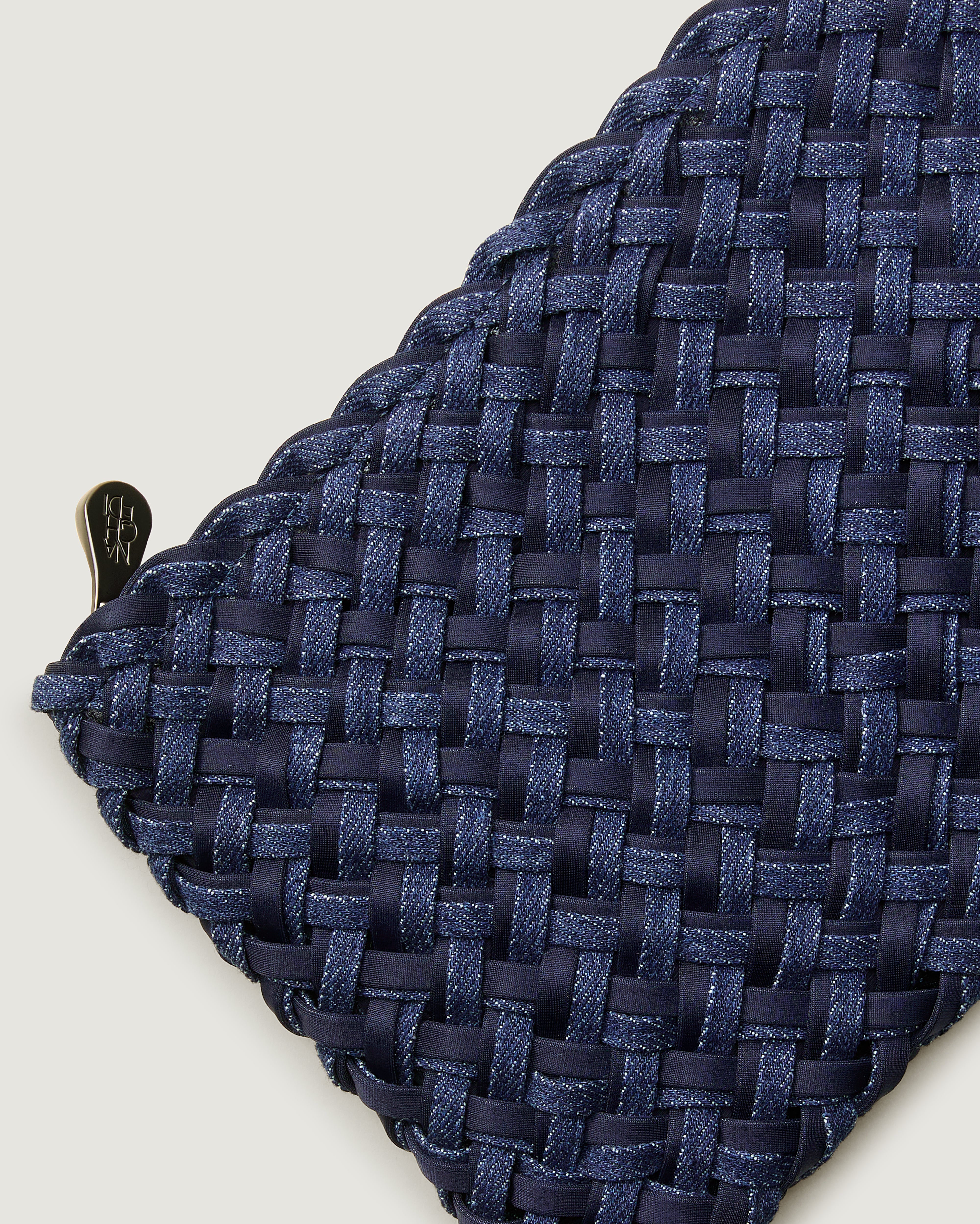 Nomad Medium Hobo Double Weave Denim | Indigo