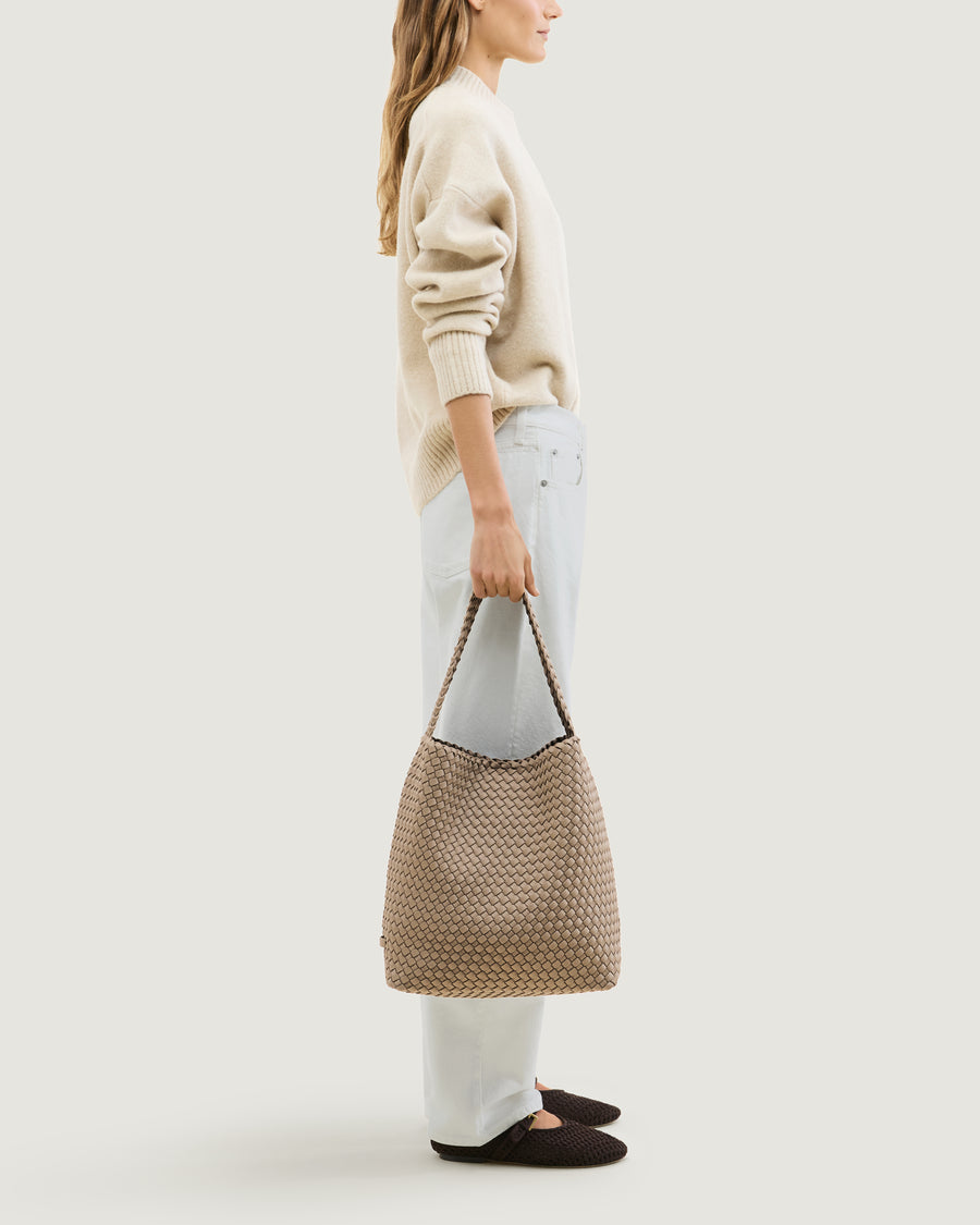 Nomad Hobo Medium