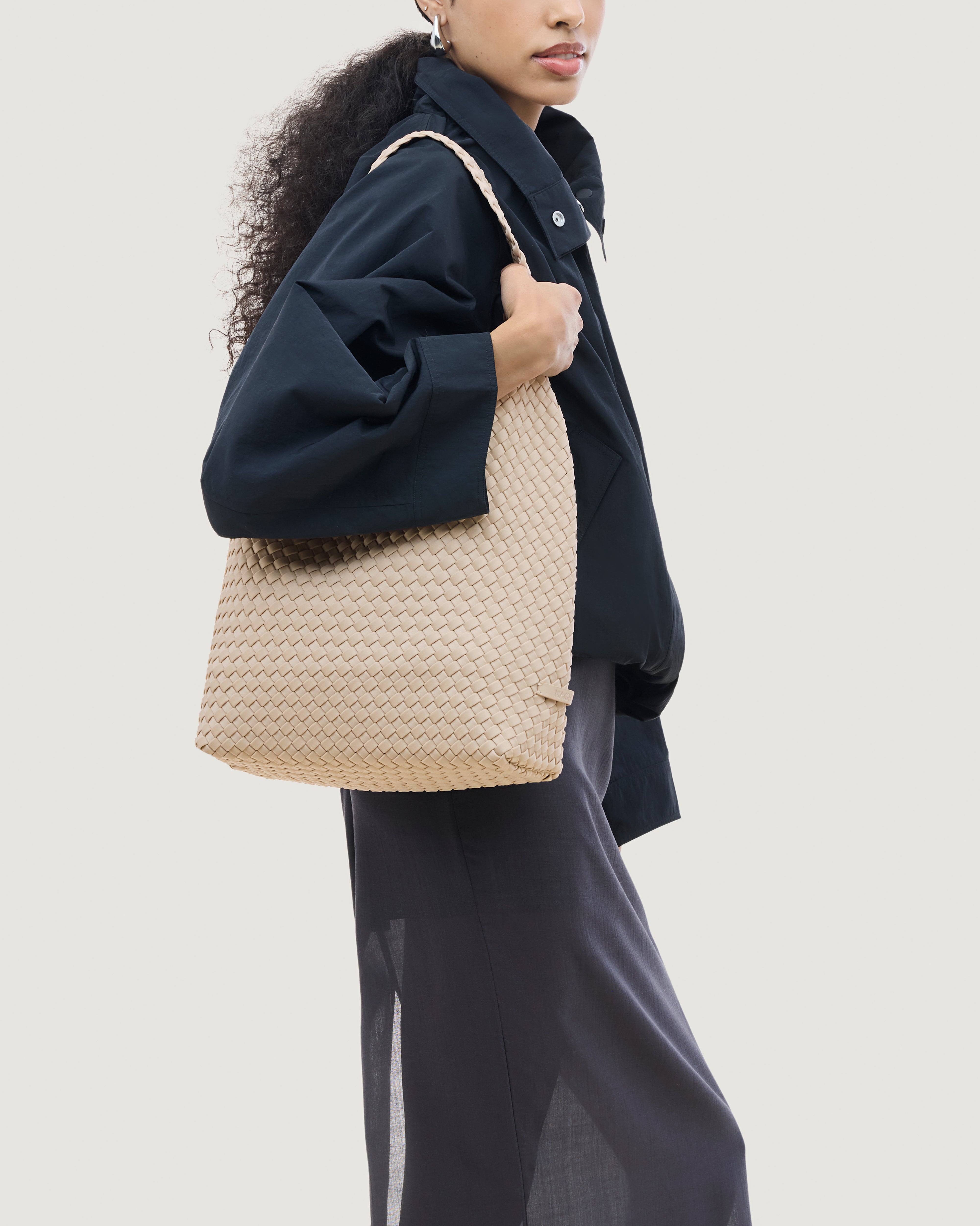 Nomad Medium Hobo | Ecru