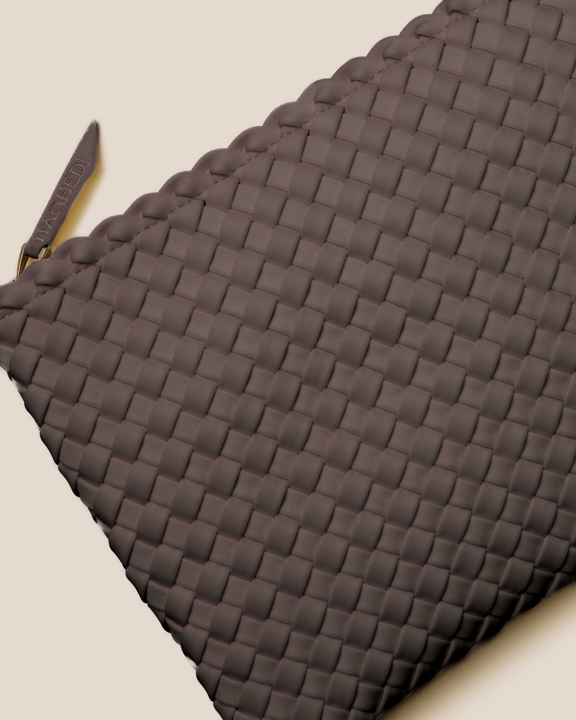 Nomad Medium Hobo in Napa | Pouch