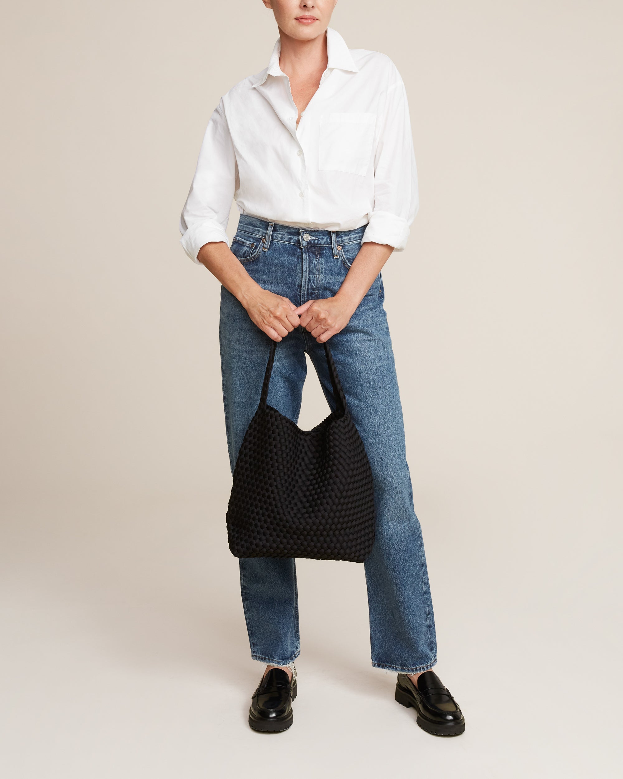 Nomad Medium Hobo | Onyx