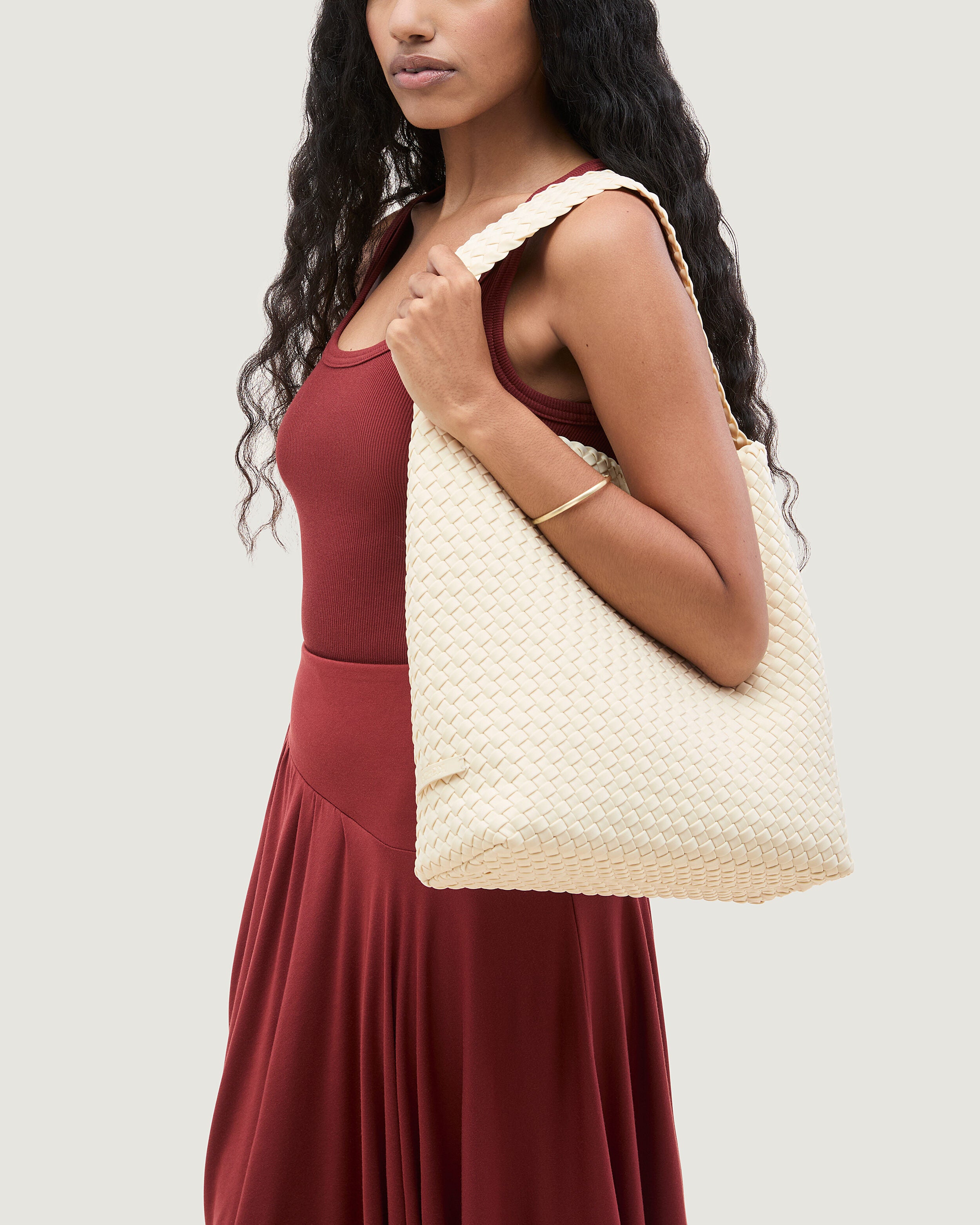 Nomad Hobo in Salt shown on model to illustrate scale and soft silhouette.