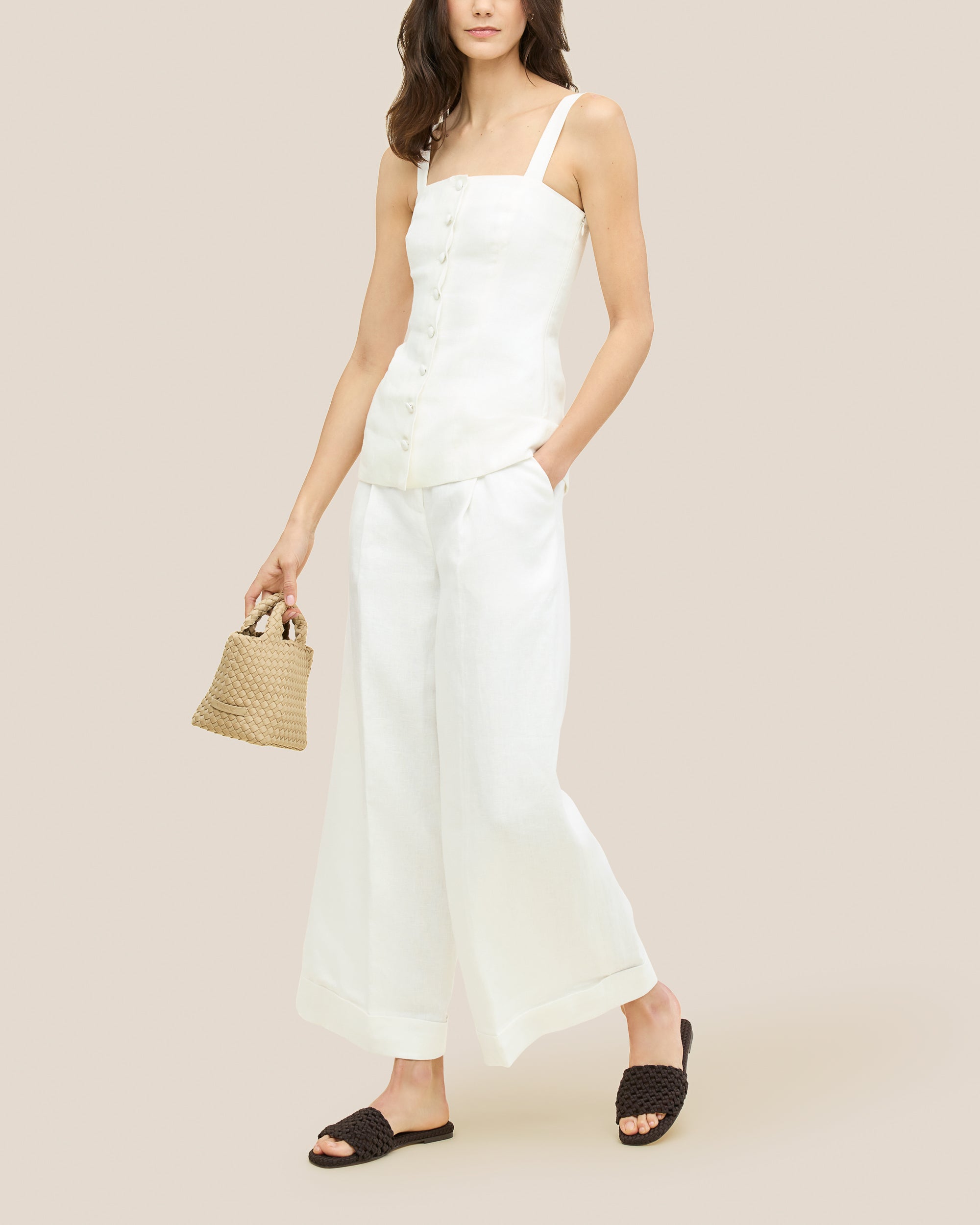 Ojai Slide in Chocolate | On Model Full Body