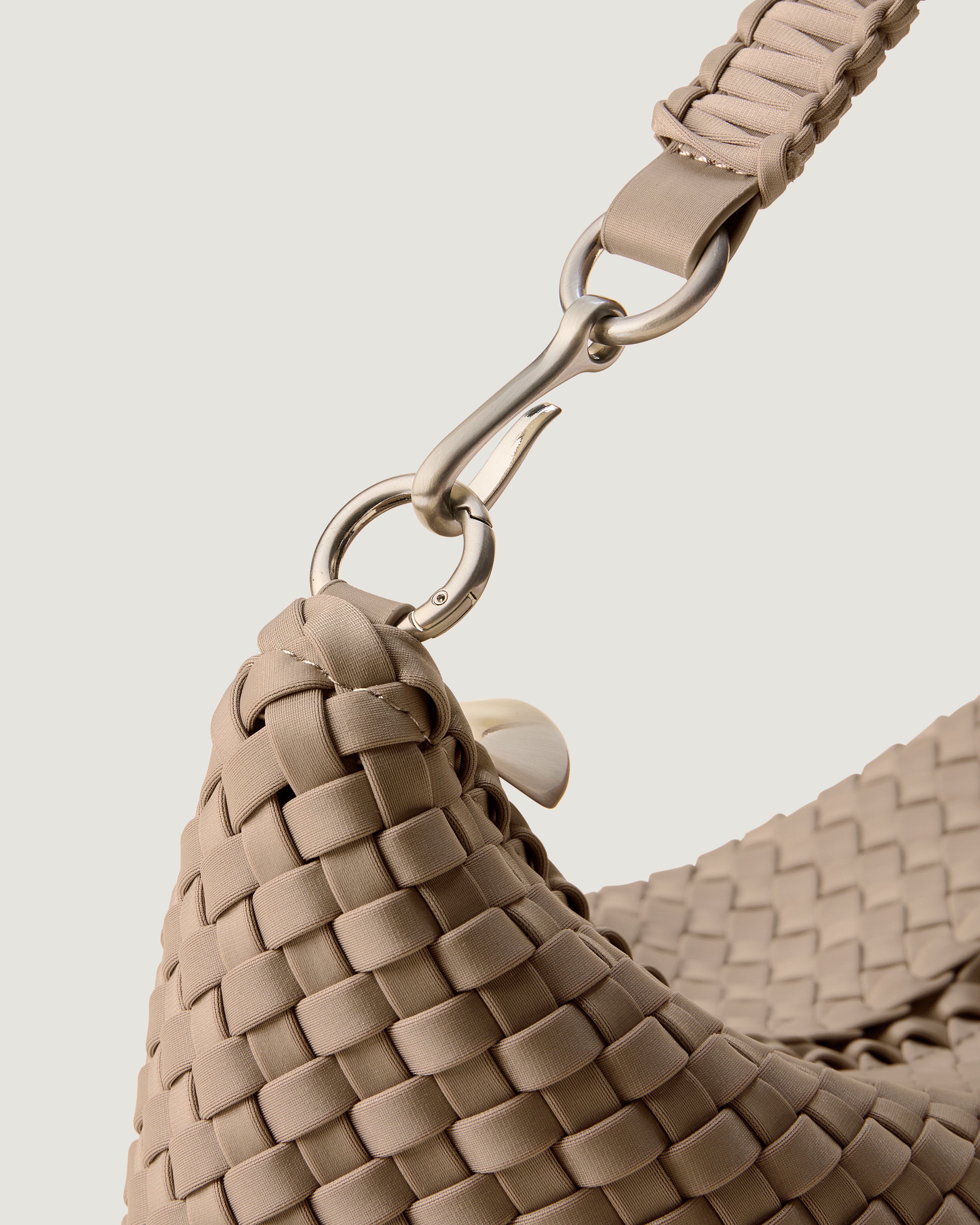 Porto Medium Half-Moon Bag | Chocolate
