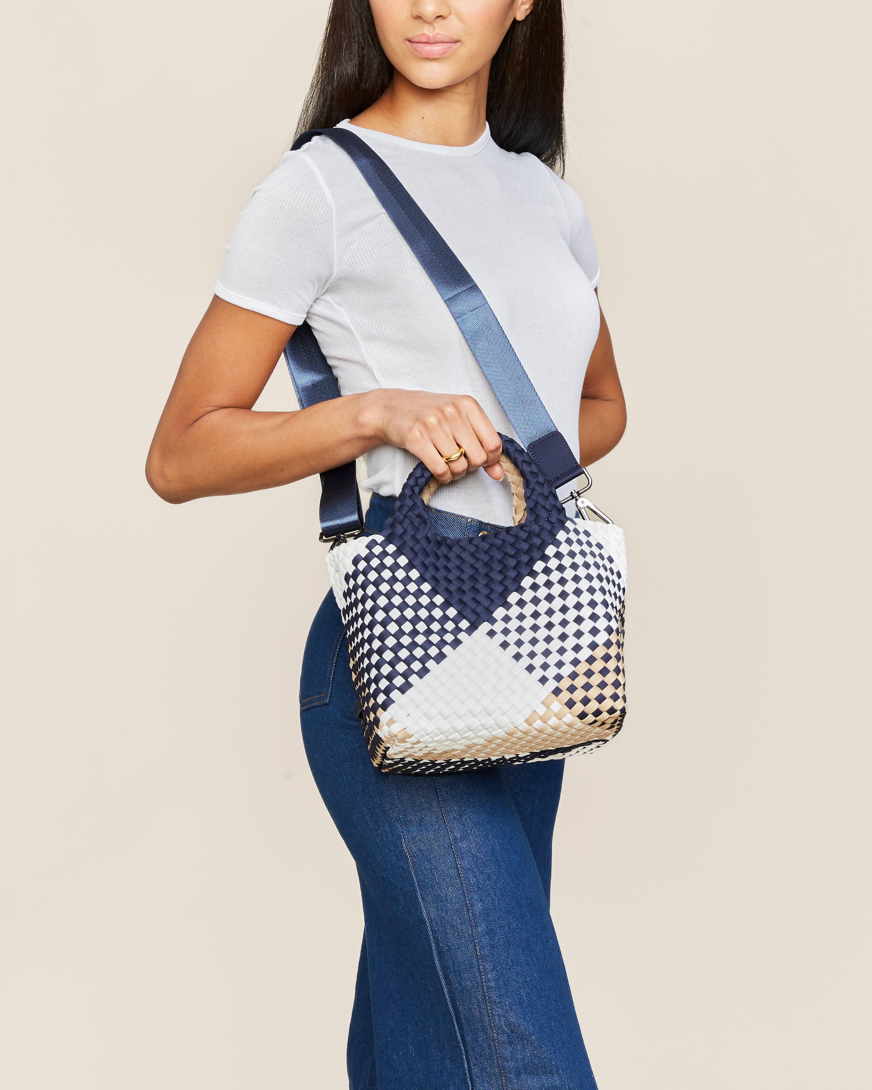 St. Barths Mini Tote Graphic Geo | Somerset | On Model