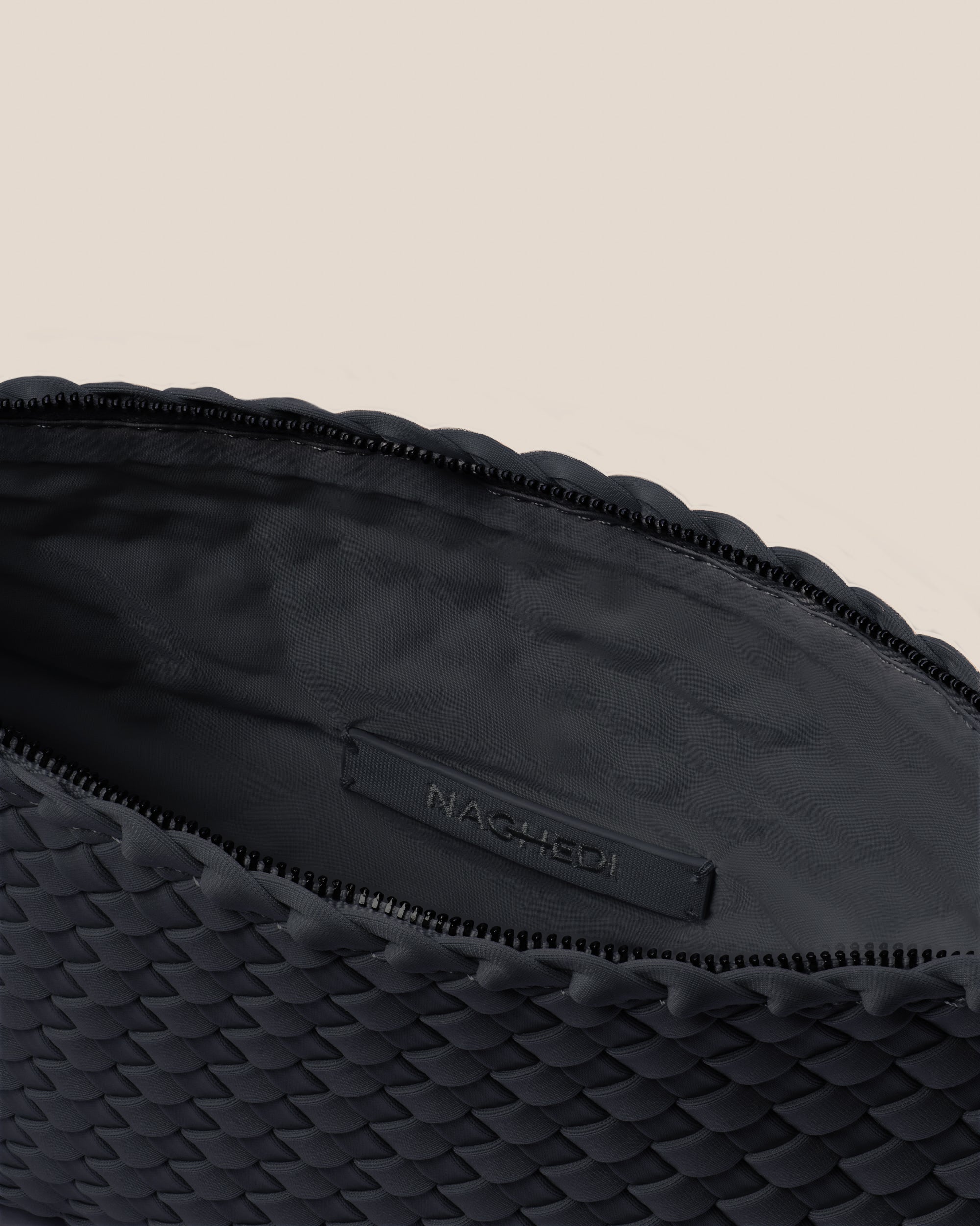 Salina Medium Pouch in Onyx | Interior