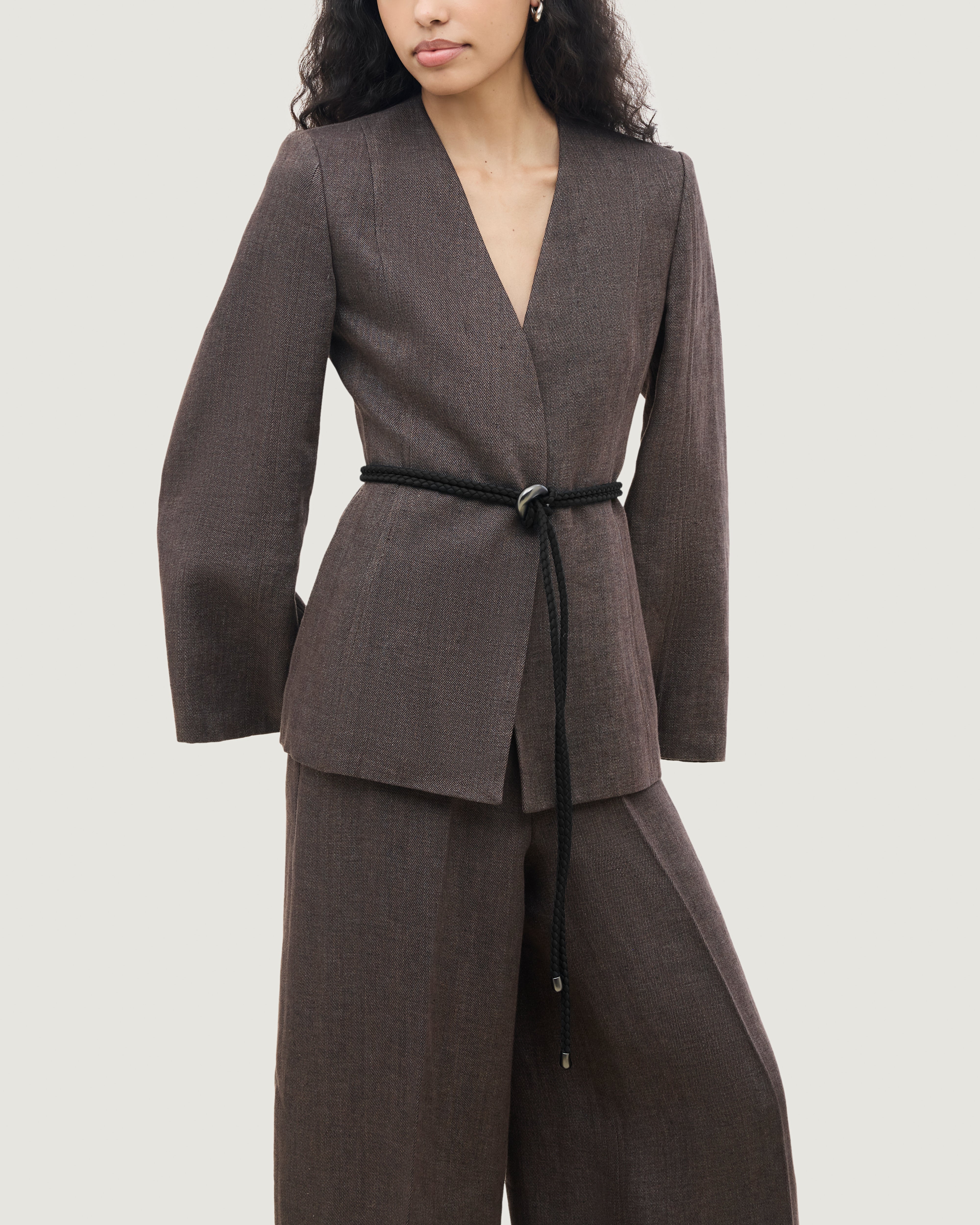 Salta Belt in Onyx shown on model.