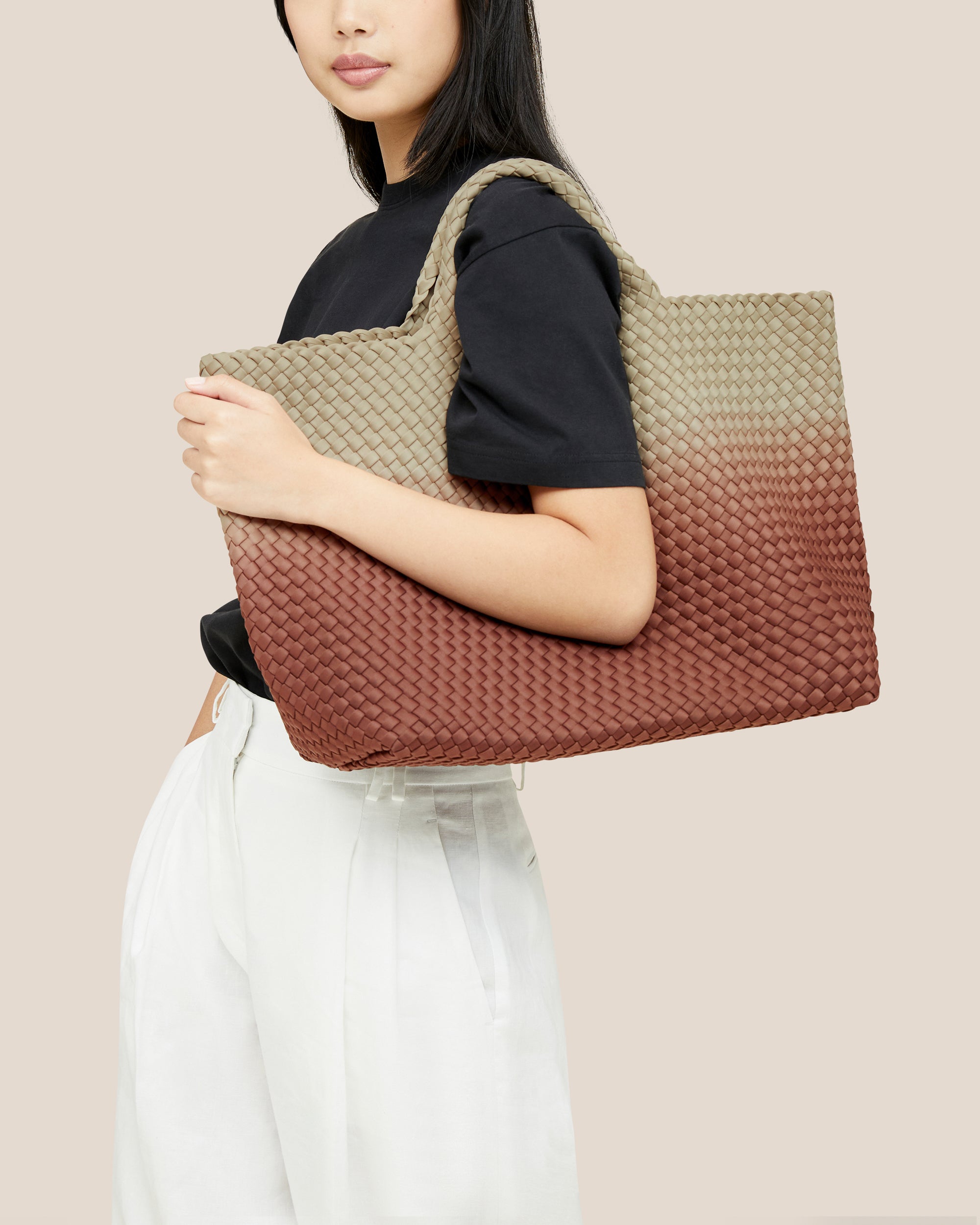 環境に配慮した★NAGHEDI★St. Barths Large Tote Dip Dyed St. Barths Large Tote | Napa