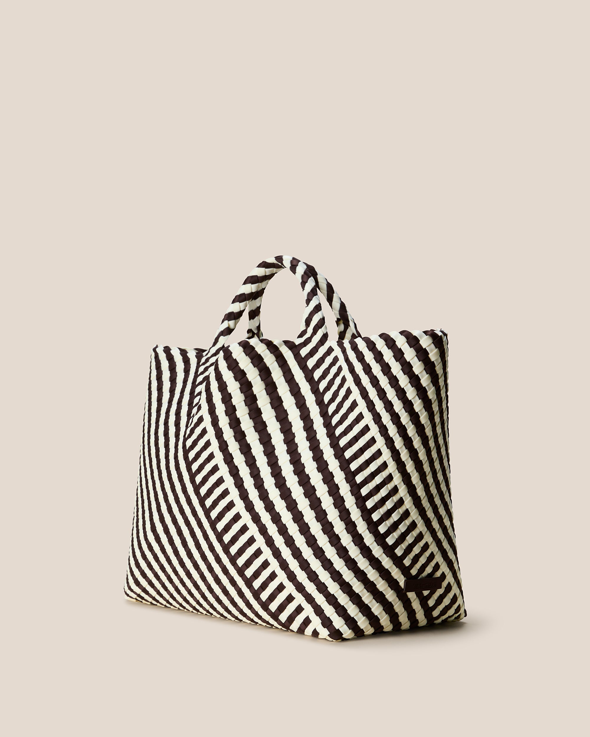 St. Barths Large Tote Graphic Stripe in Roma | Side