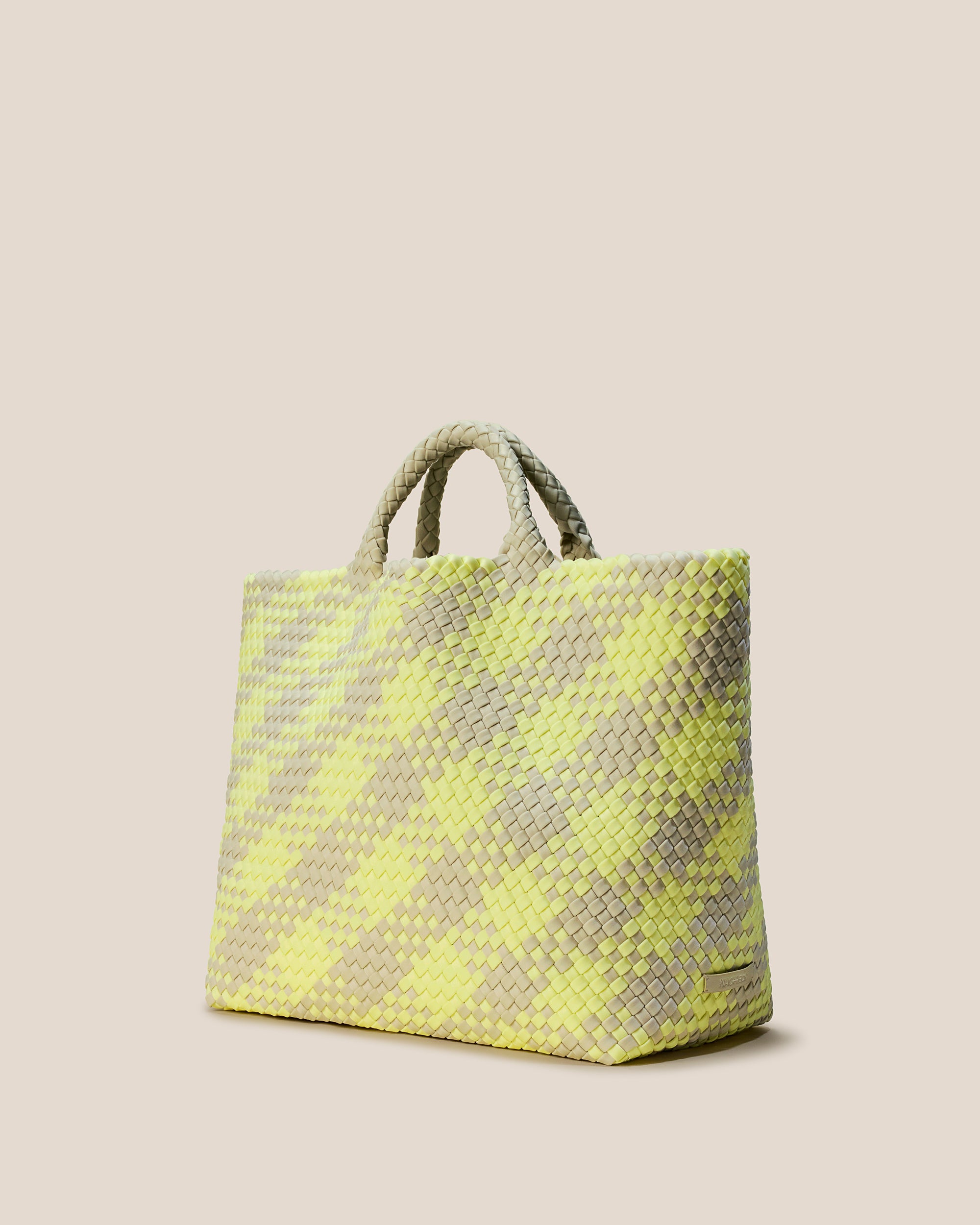 St. Barths Large Tote Plaid in Straw | Side