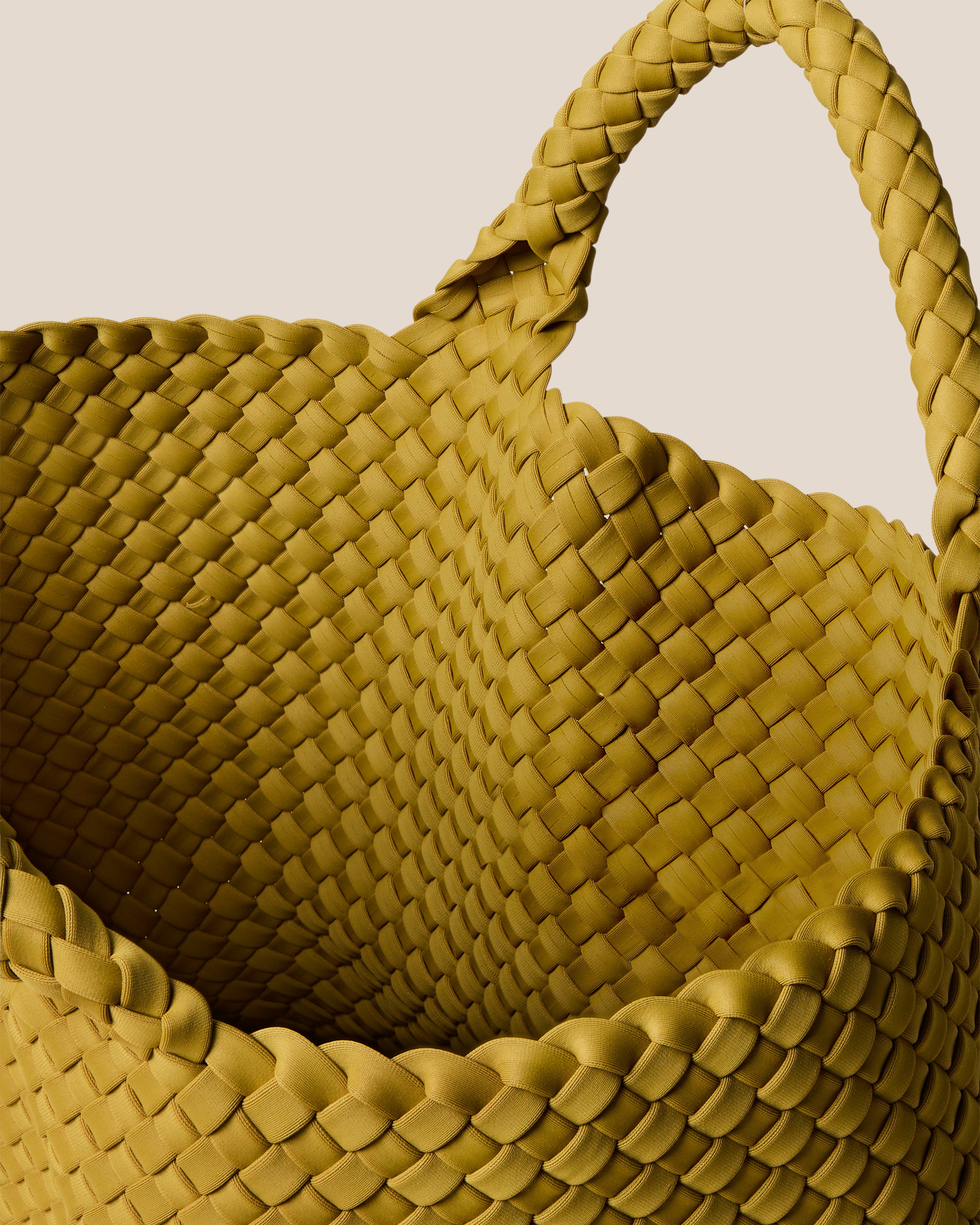 St. Barths Medium Tote | Chartreuse | Inside