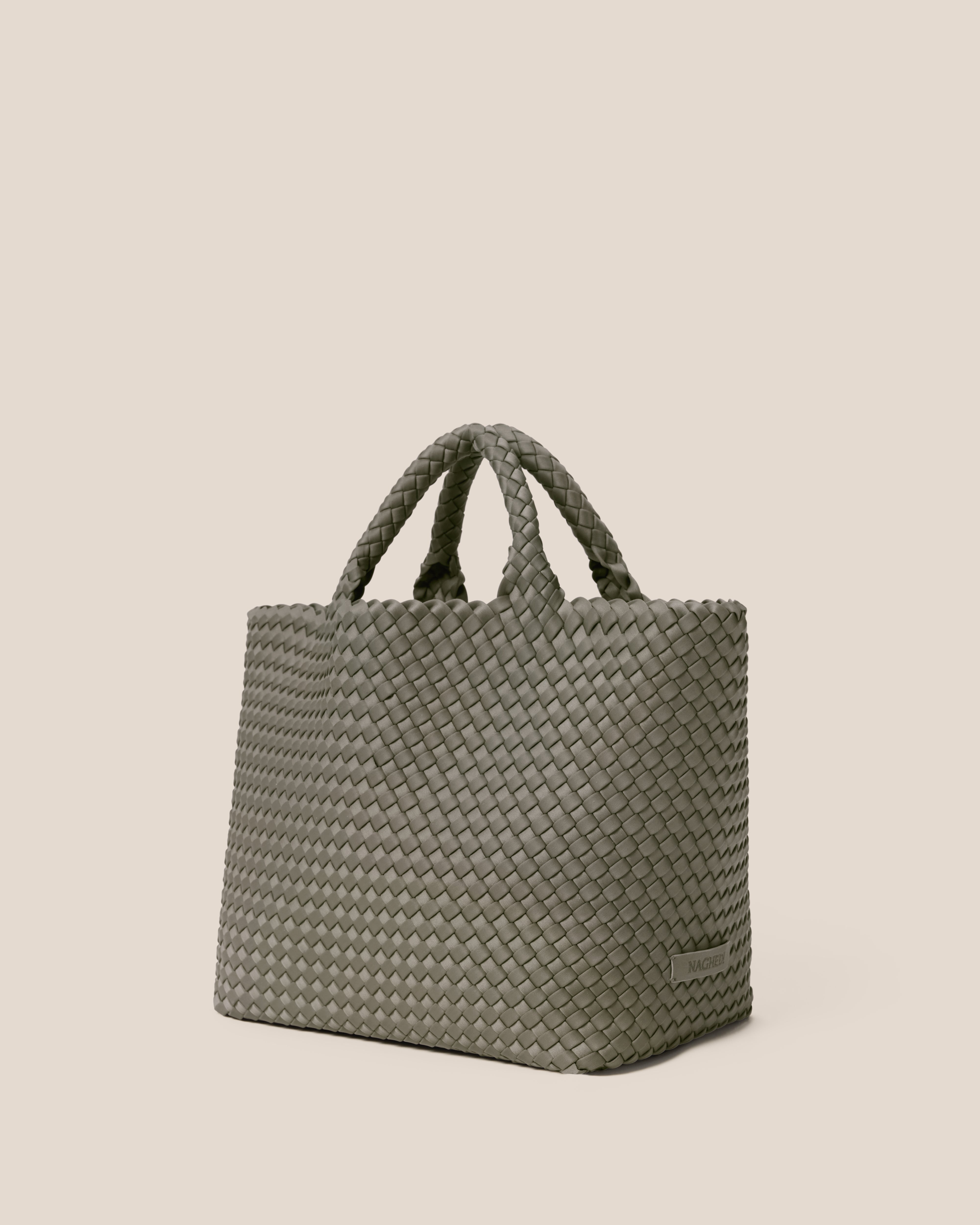 St. Barths Medium Tote | Laurel | Side