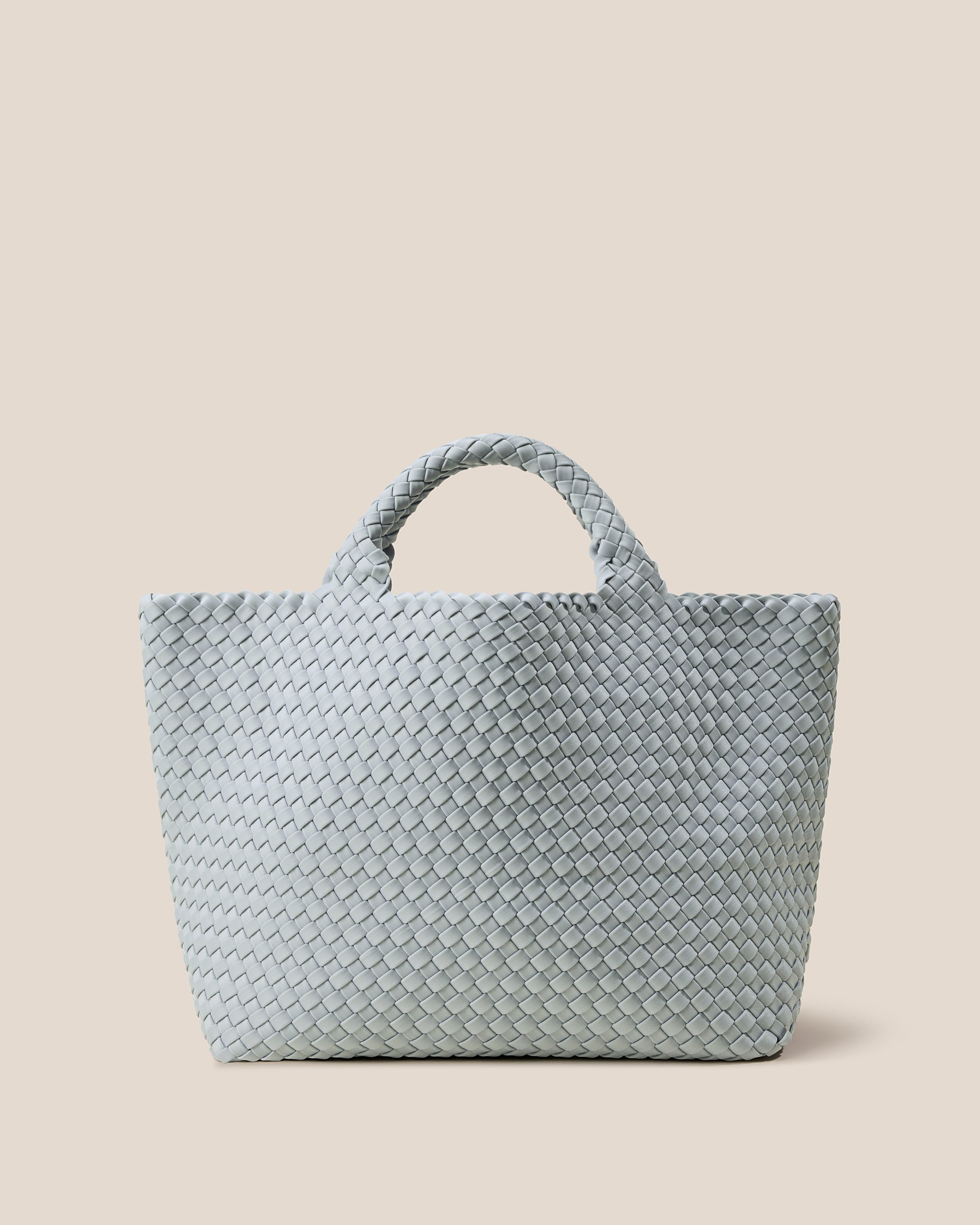 St. Barths Medium Tote in Glacier | Main