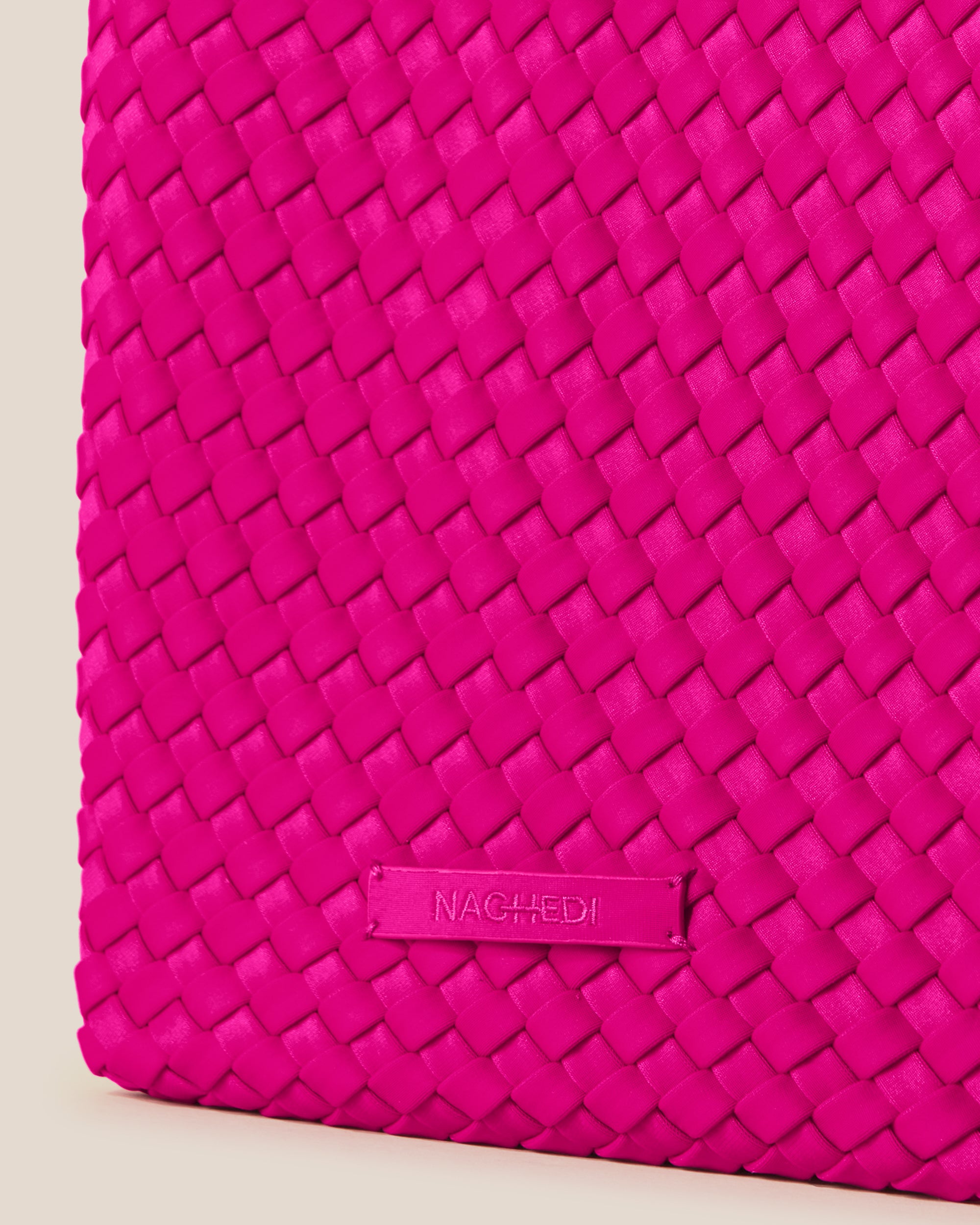 St. Barths Medium Tote in Miami Pink | Detail