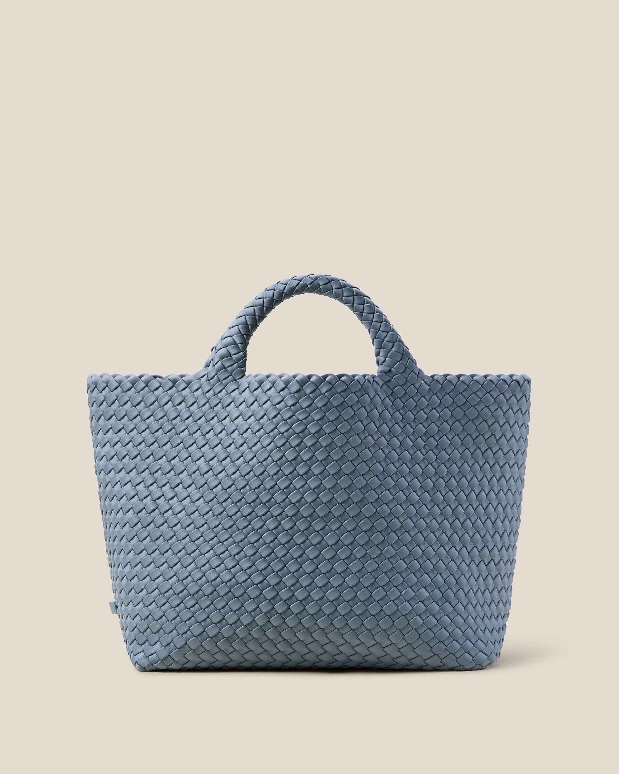 St. Barths Medium Tote in Nova | Main