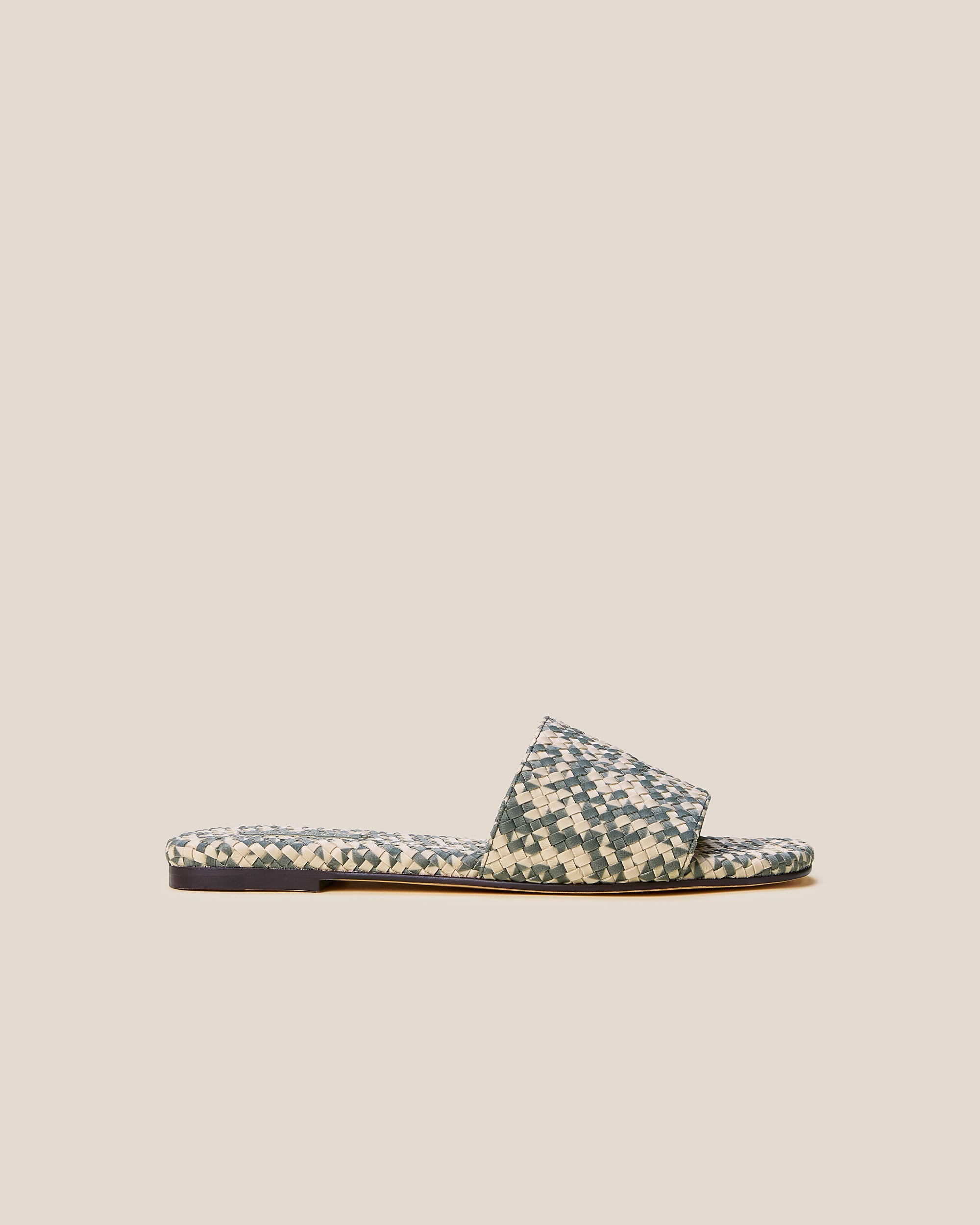 St. Barths Slide Prism in Papyrus | Main