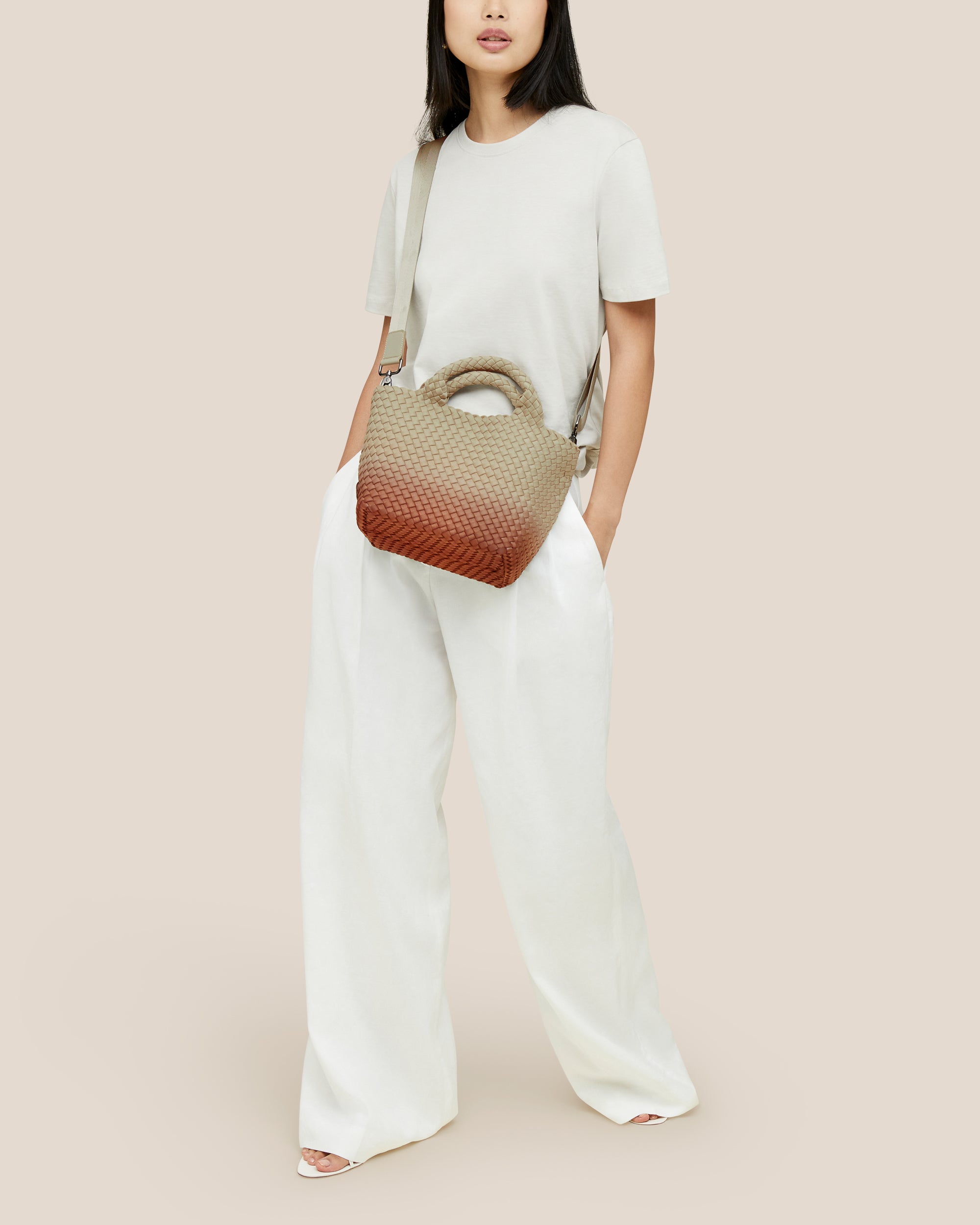 送料無料【Naghedi】St. Barths Small Tote Dip Dyed St. Barths Small Tote Dip Dyed | Java
