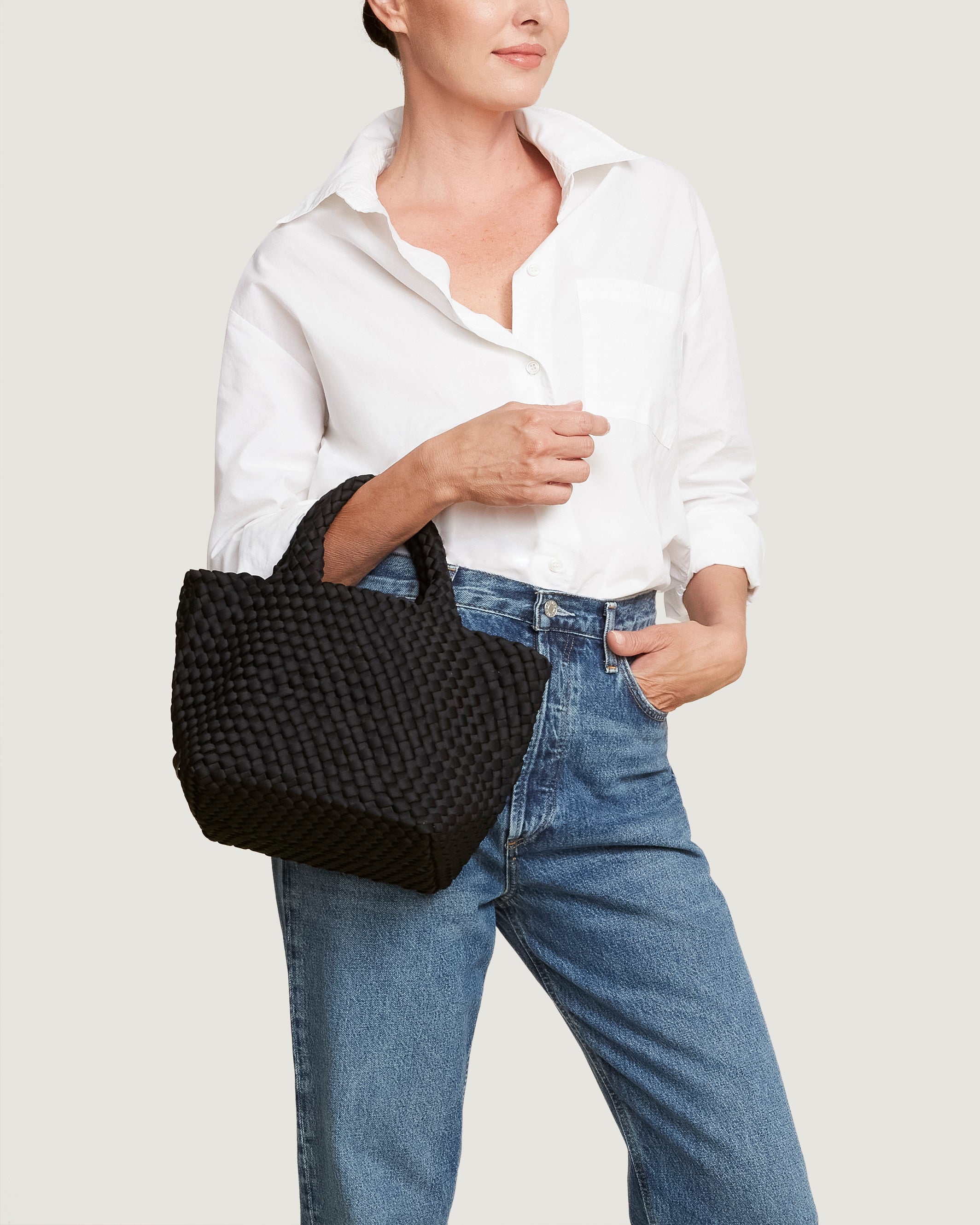 NAGHEDI St Barths スモール Tote Bag ブラック St. Barths Small Tote | Onyx