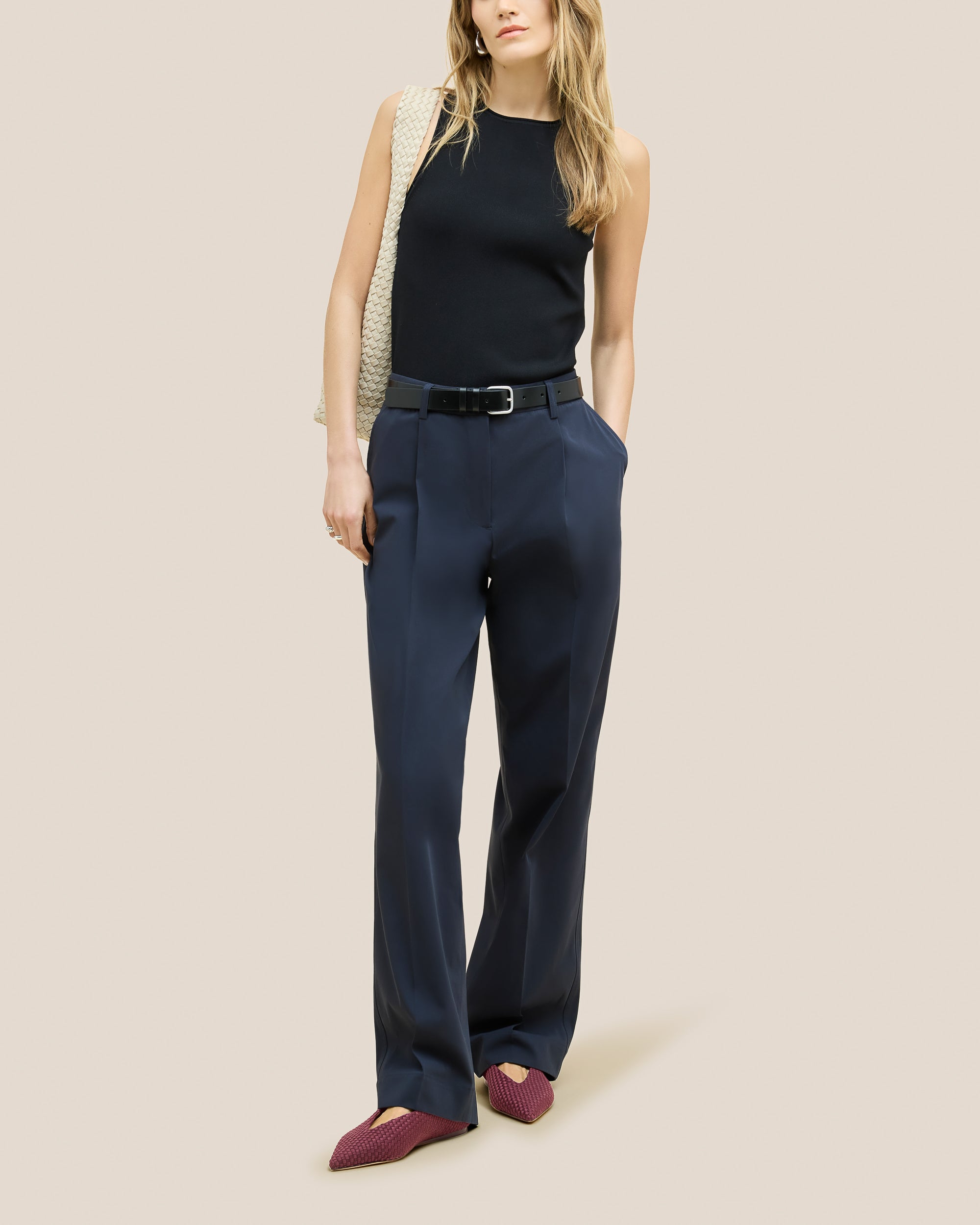 Strada Flats in Bordeaux shown on model.