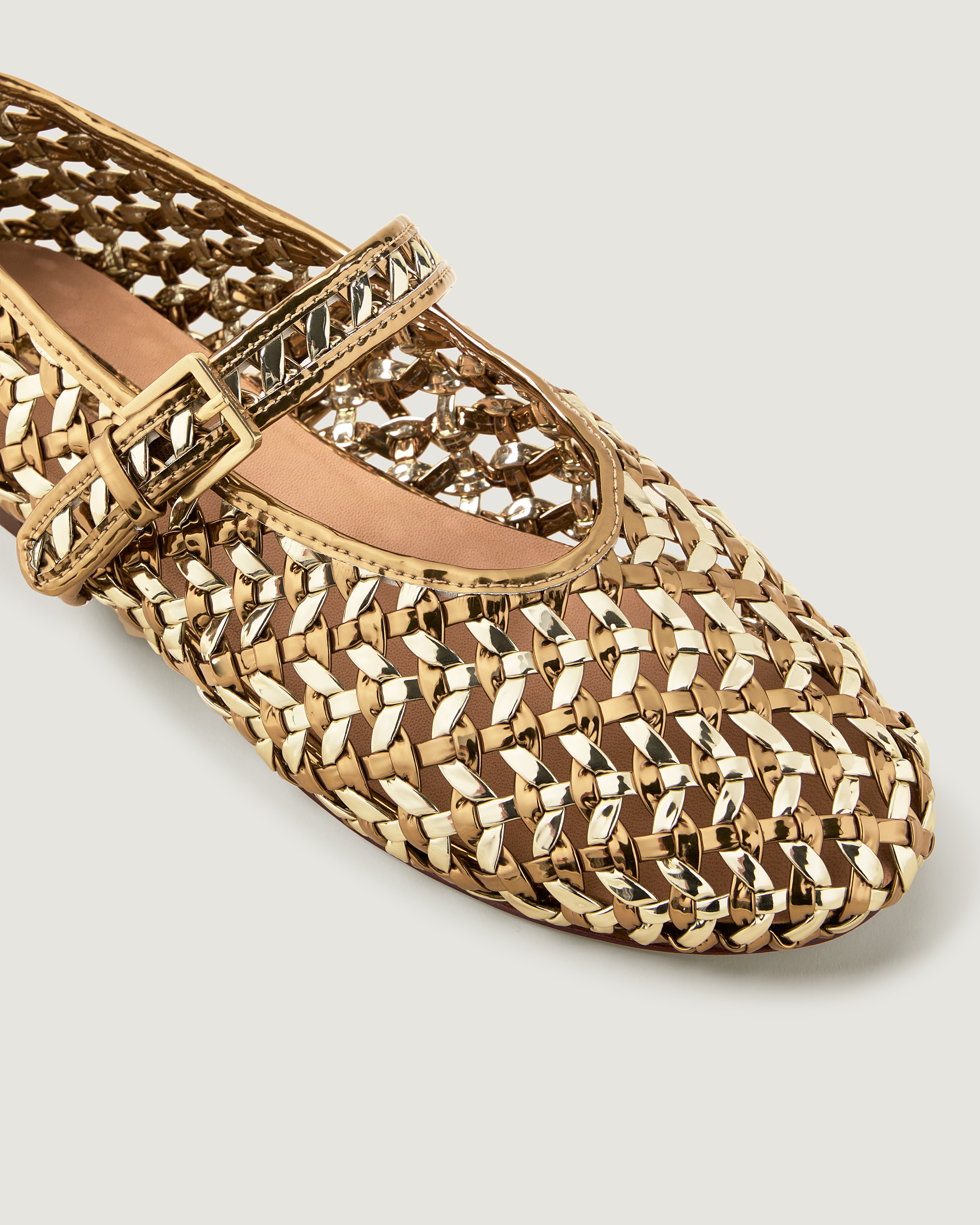 Close-up of The Sydney Mary Jane in Biarritz showing its closed toe and round silhouette.