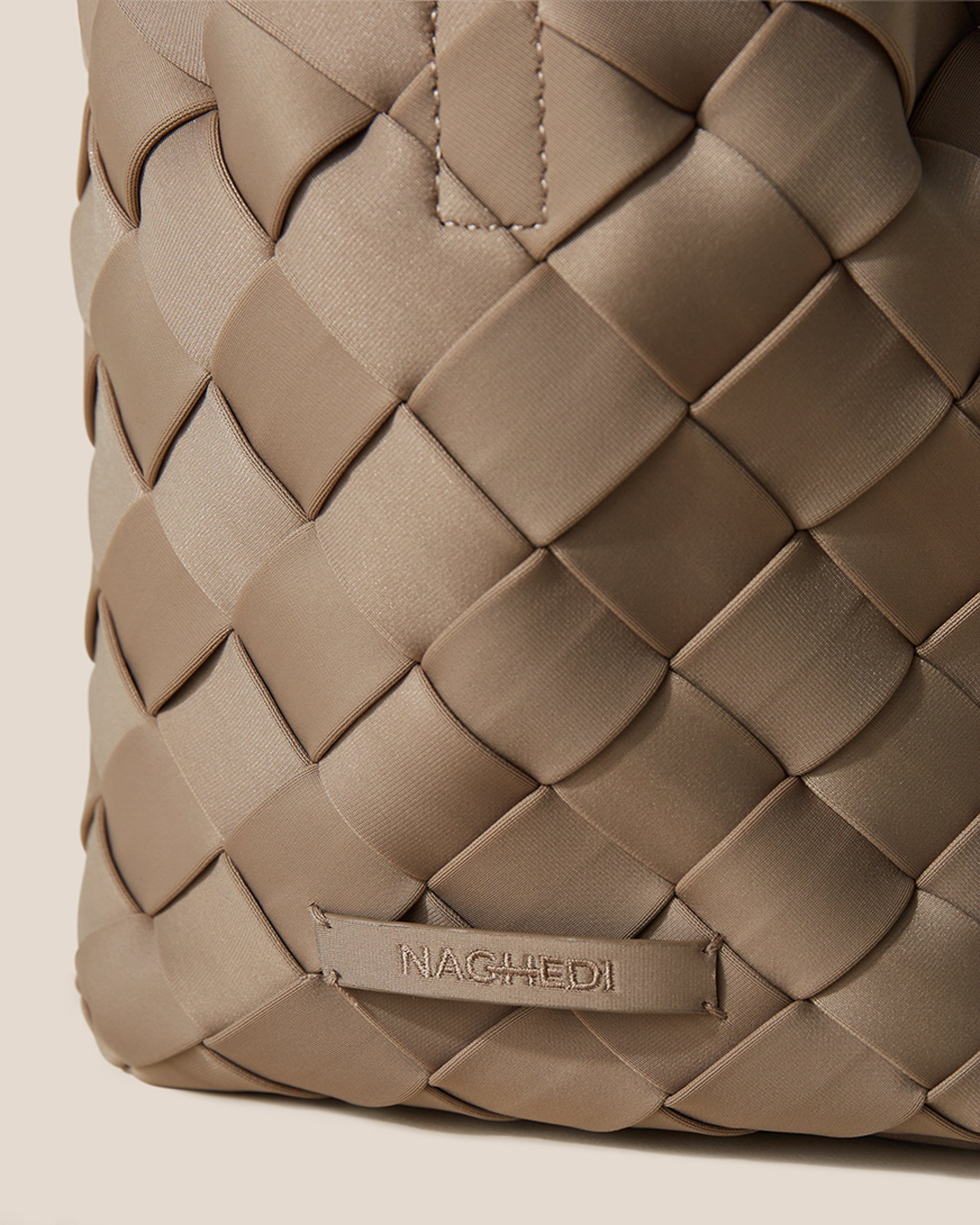 Tangier Small Tote in Cashmere | Detail