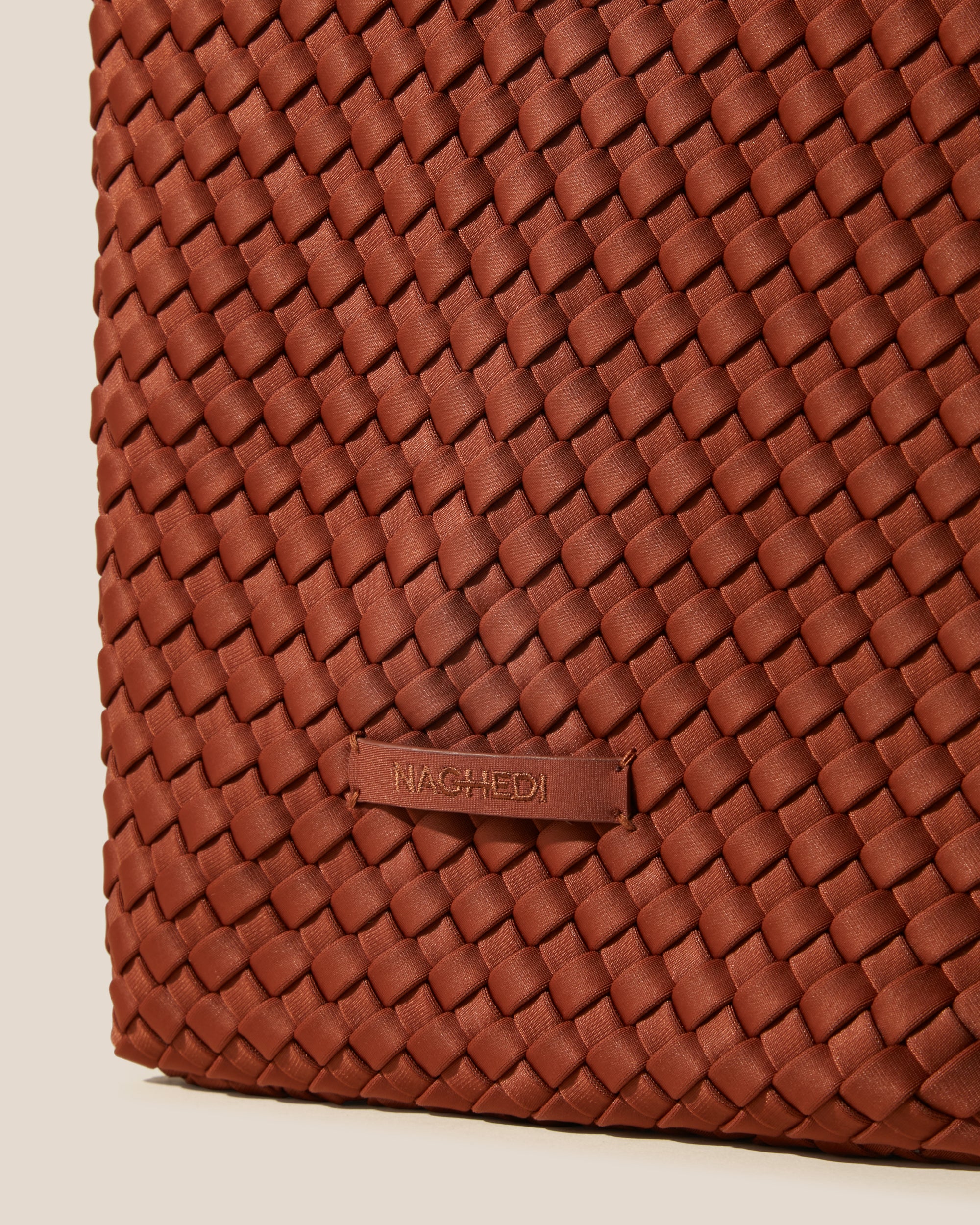 Tulum Large Tote in Adobe | Detail