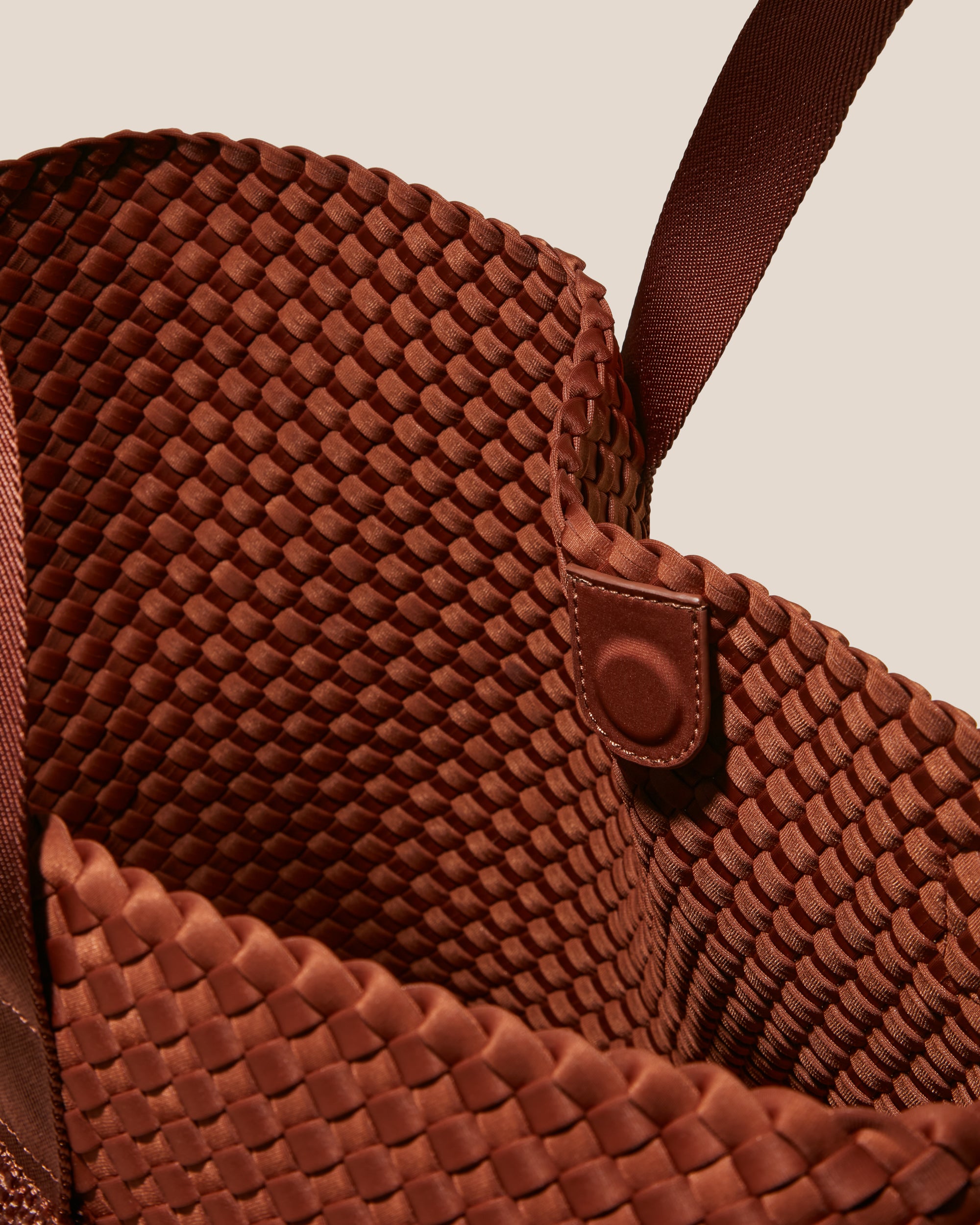 Tulum Large Tote in Adobe | Interior