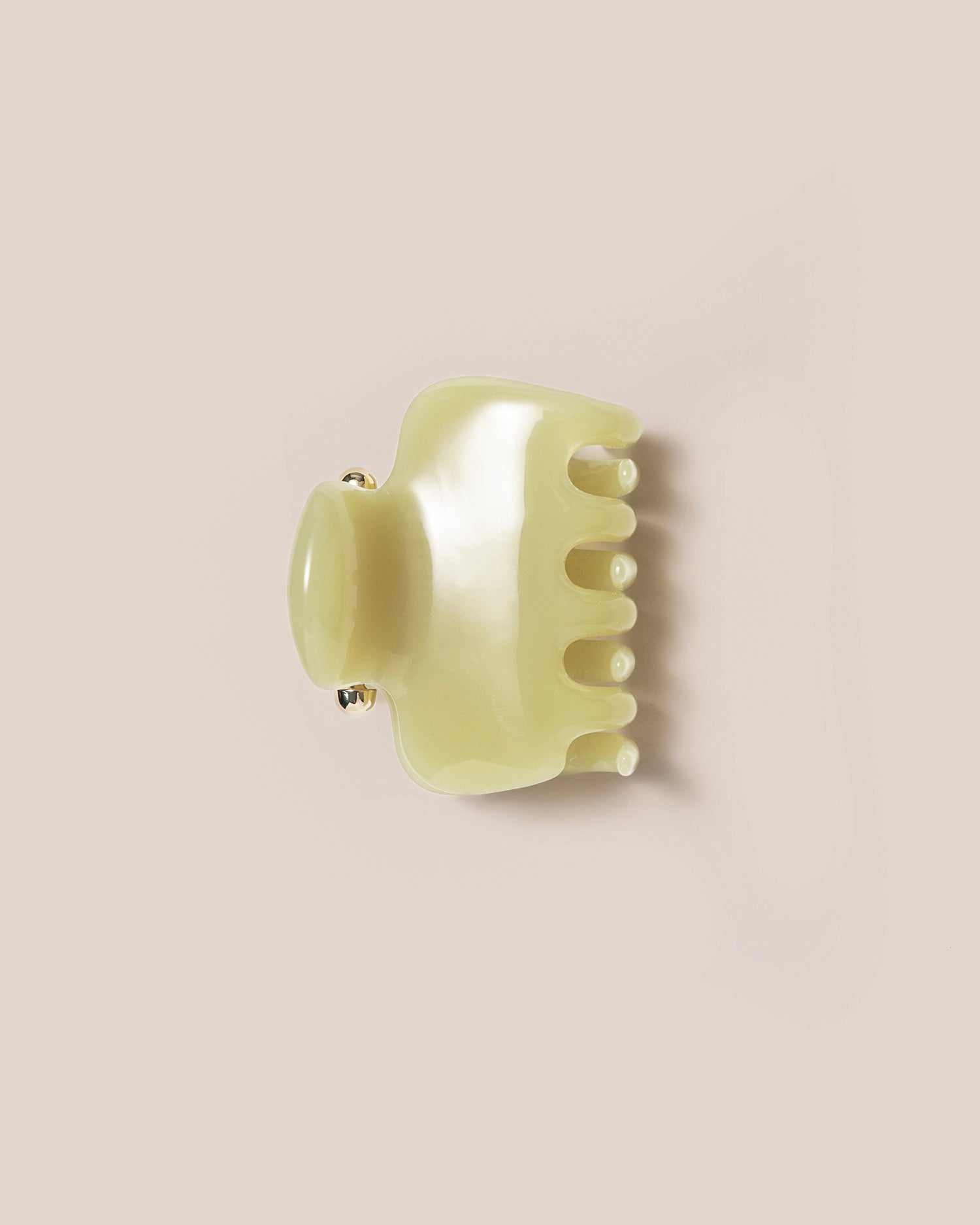 UNDO Hairware No. 2 Claw Clip in Avocado | Main