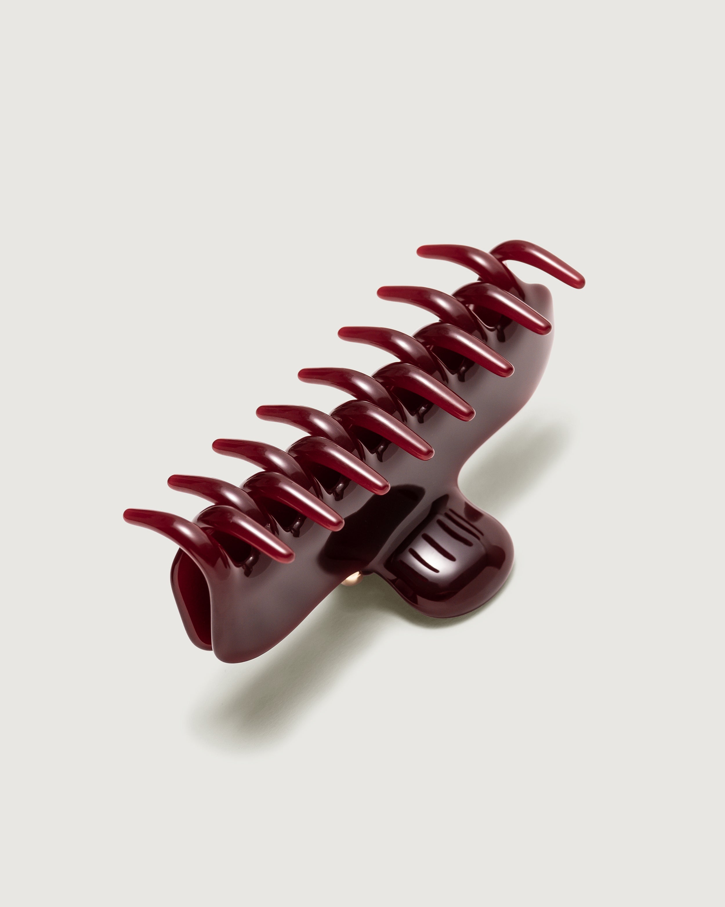 UNDO Hairware No. 4 Claw Clip in Bordeaux | Side