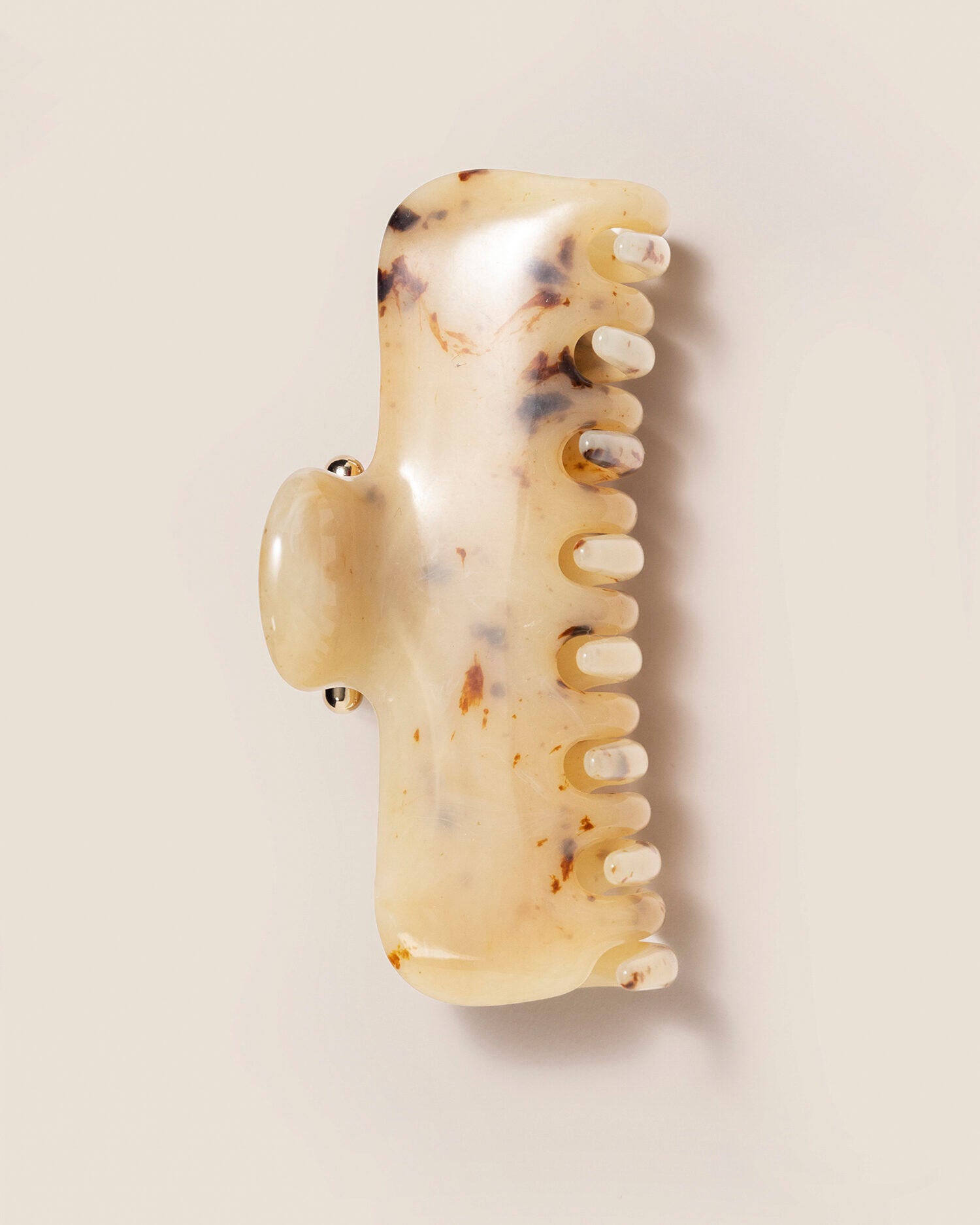 UNDO Hairware No. 4 Claw Clip in Light Tortoise | Main