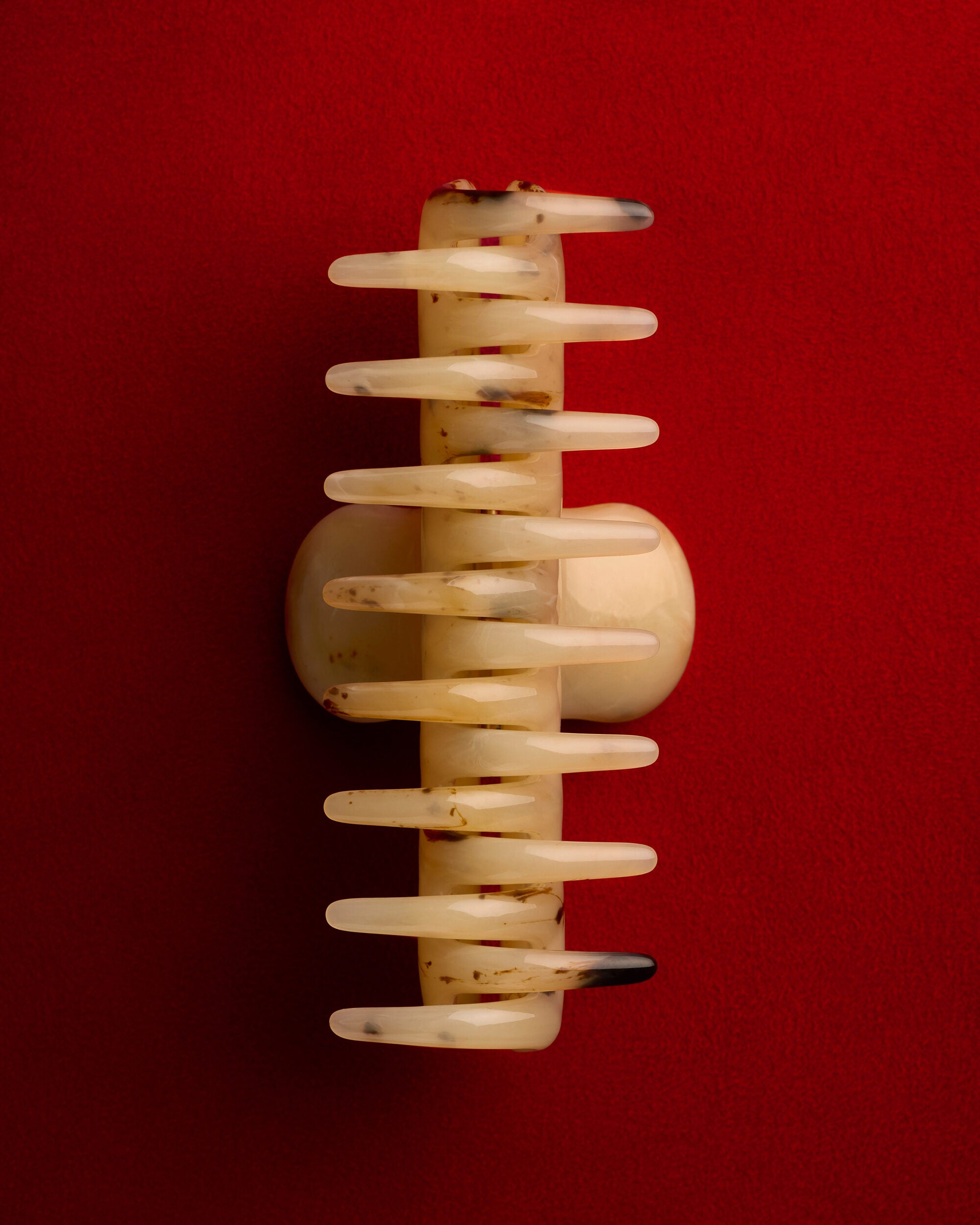 UNDO Hairware No. 4 Claw Clip | Light Tortoise