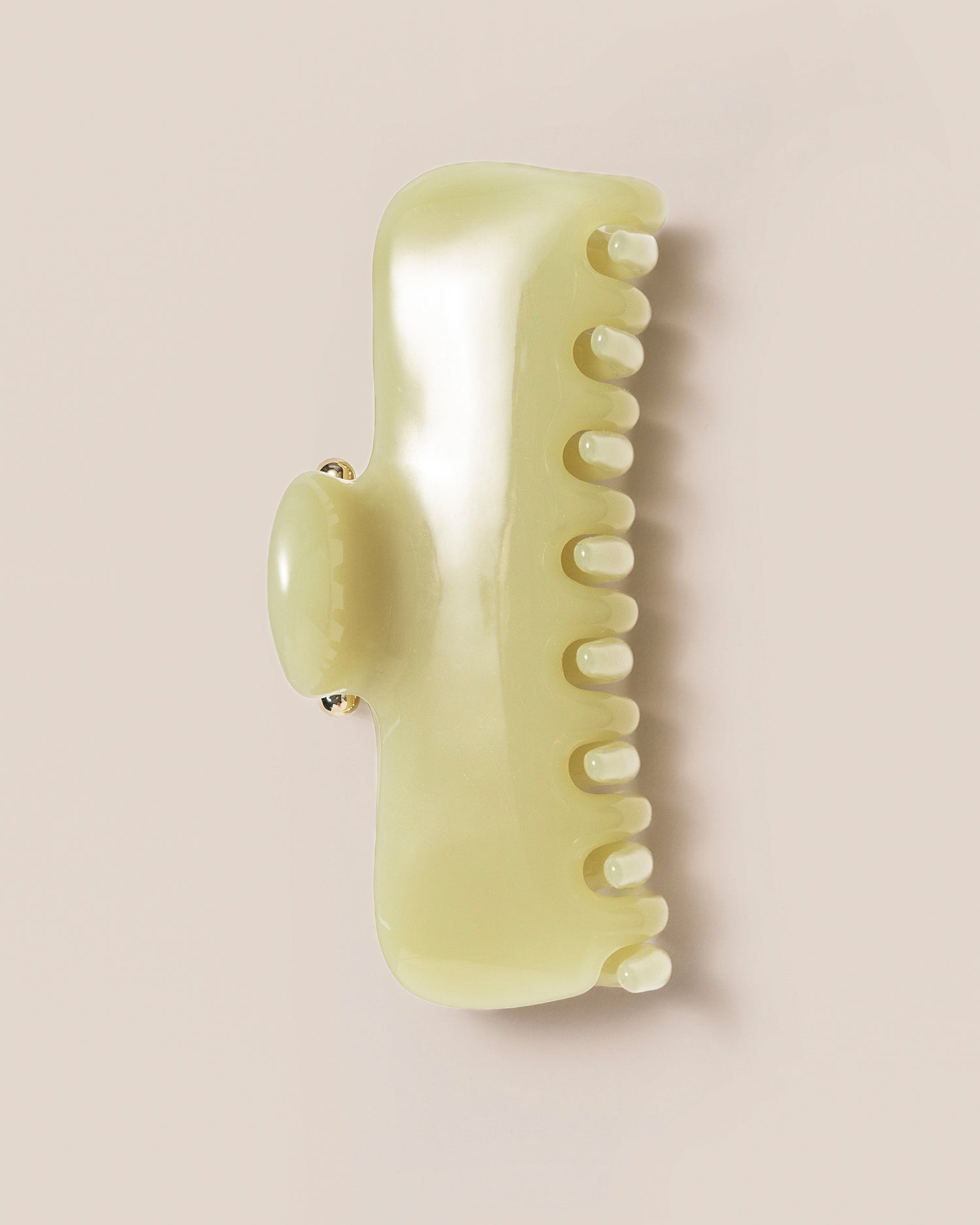 UNDO Hairware No. 4 Claw Clip in Avocado | Main