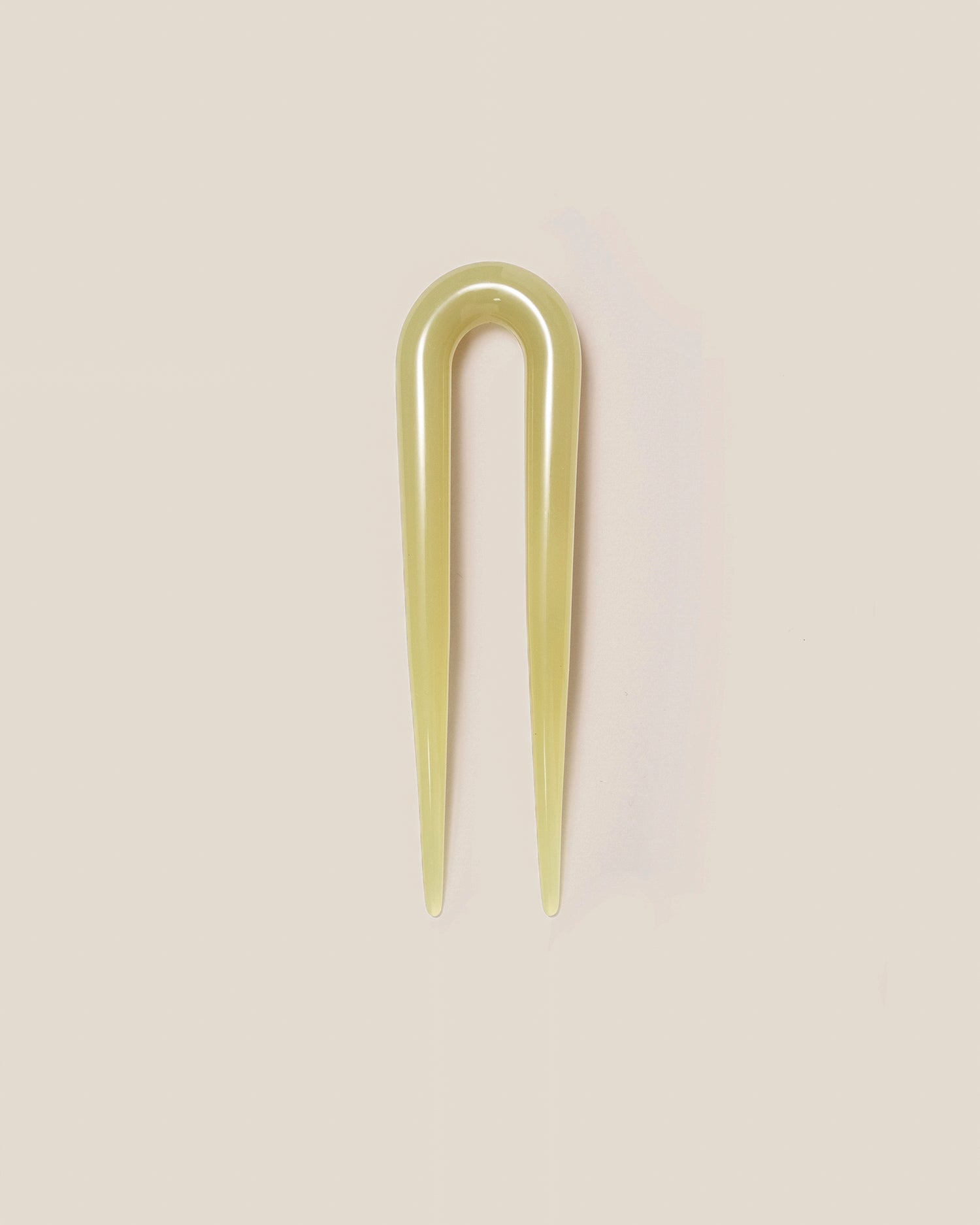 UNDO Hairware U-Pin in Avocado | Detail